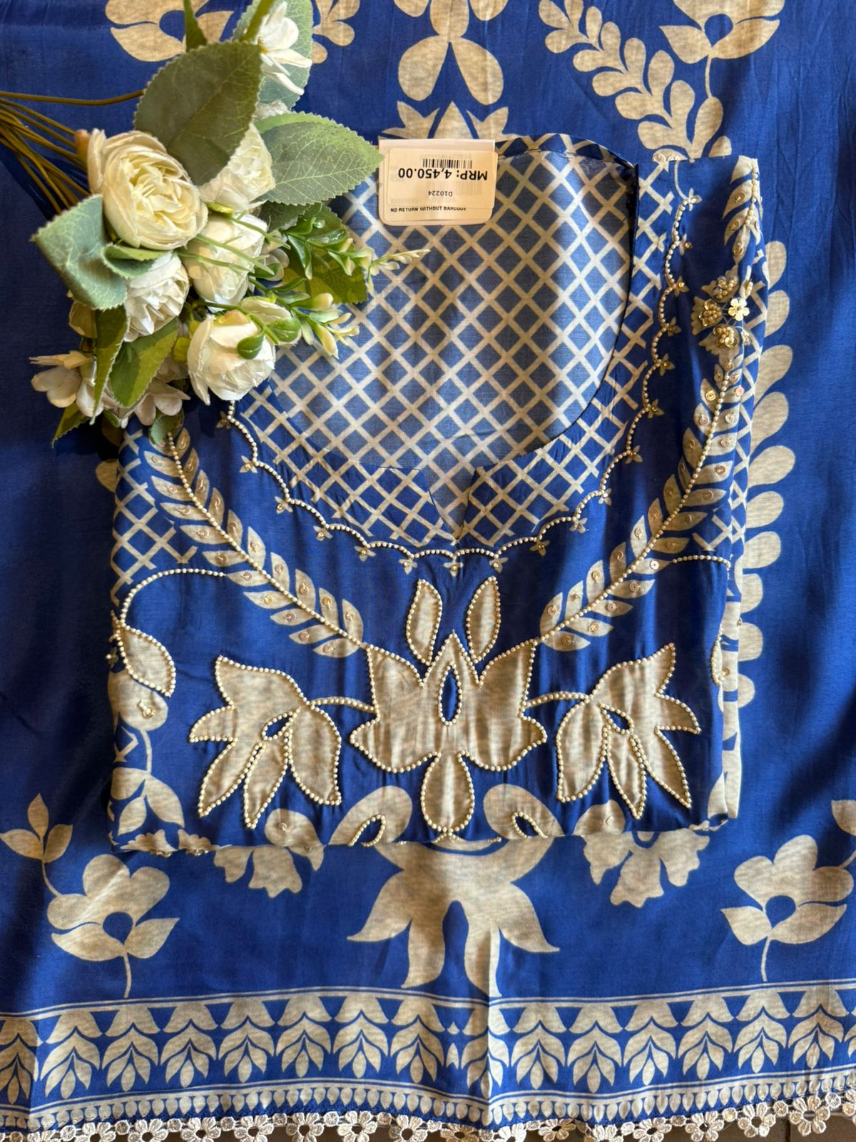 Pakistani Muslin digital Printed Statement Suit