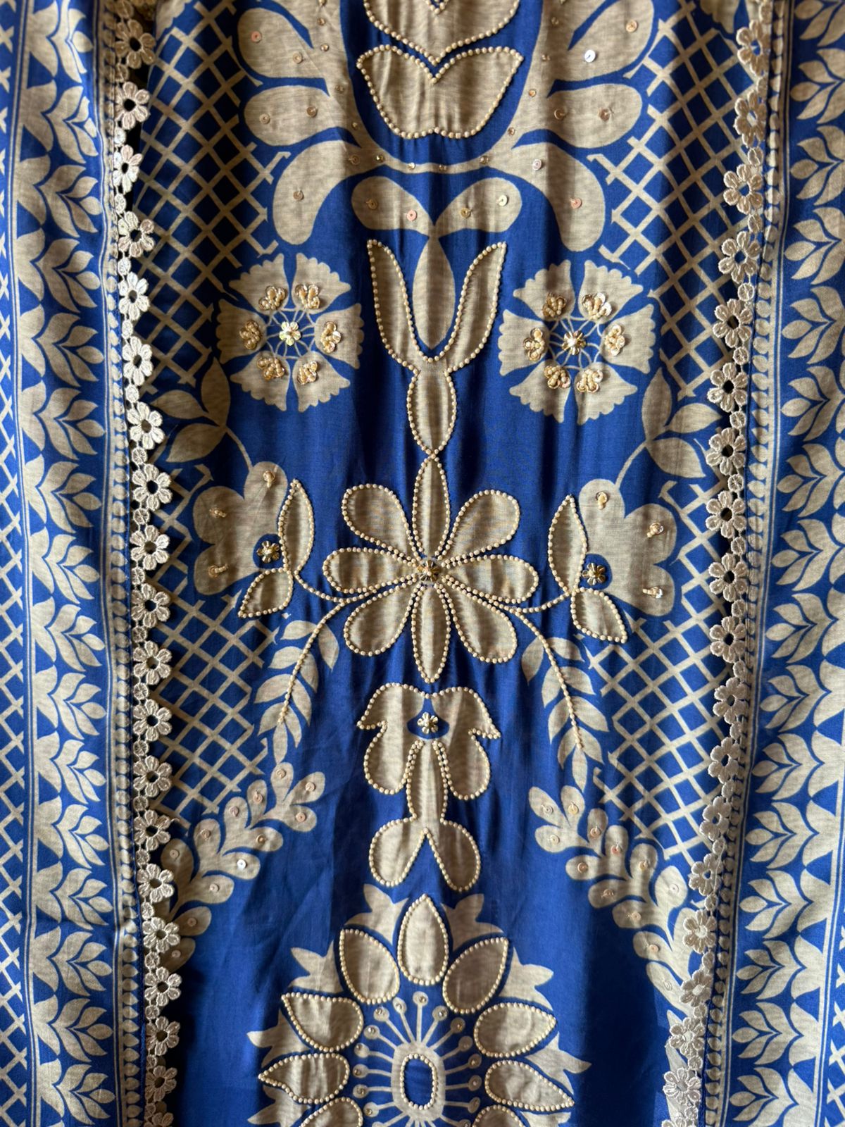 Pakistani Muslin digital Printed Statement Suit