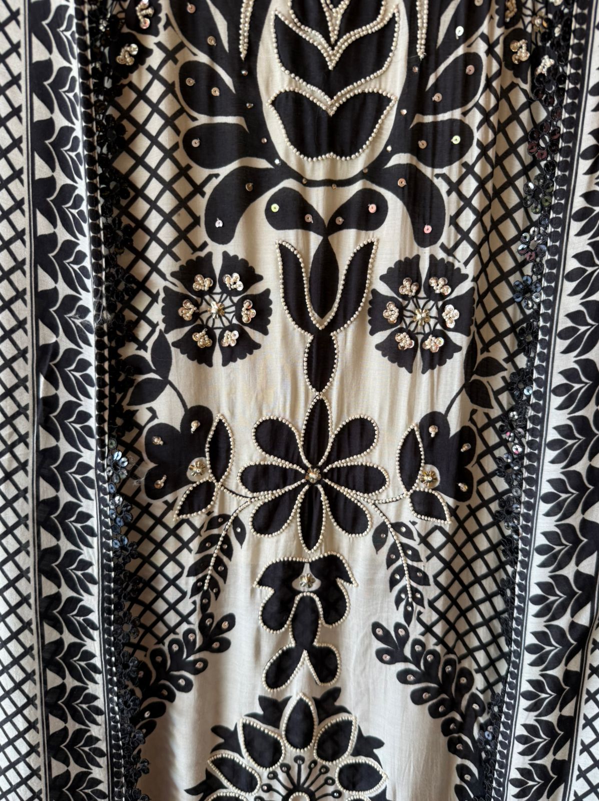 Pakistani Muslin digital Printed Statement Suit