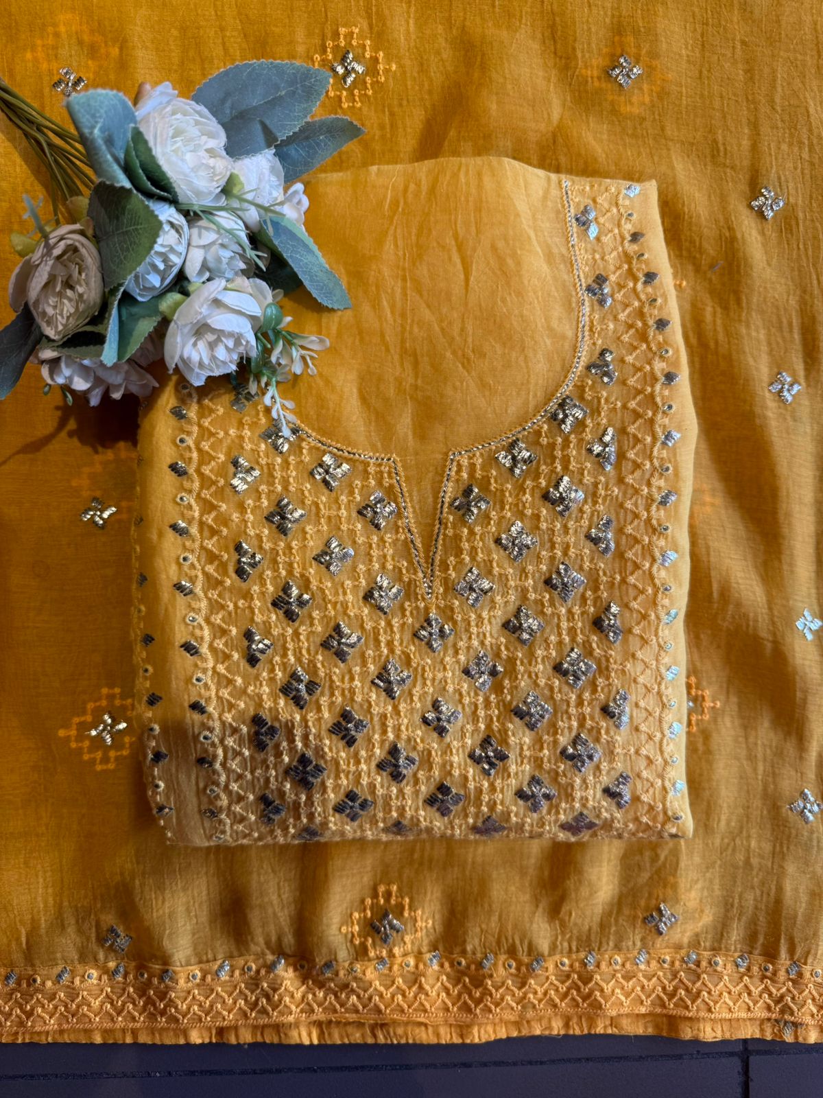 Chickenkaari tone on tone Embroidered Suit