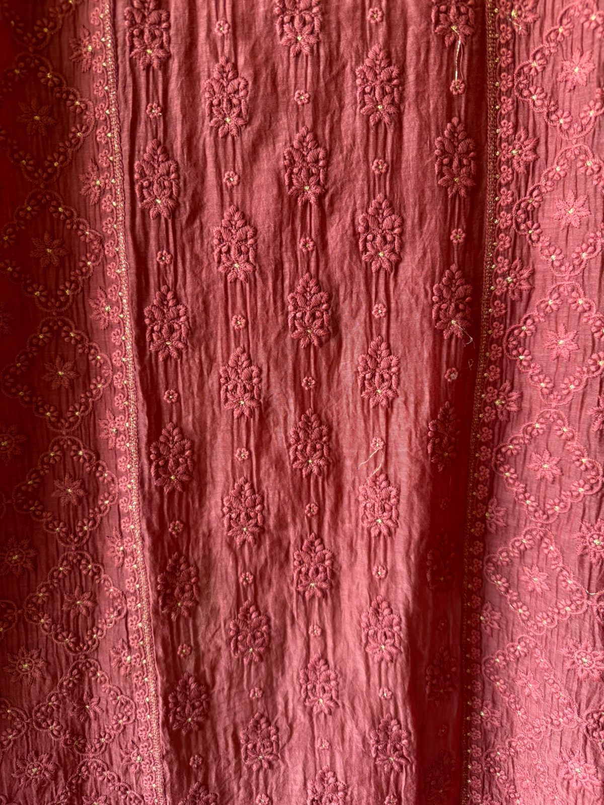 Chickenkari Embroidered Suit Set On Mul chanderi