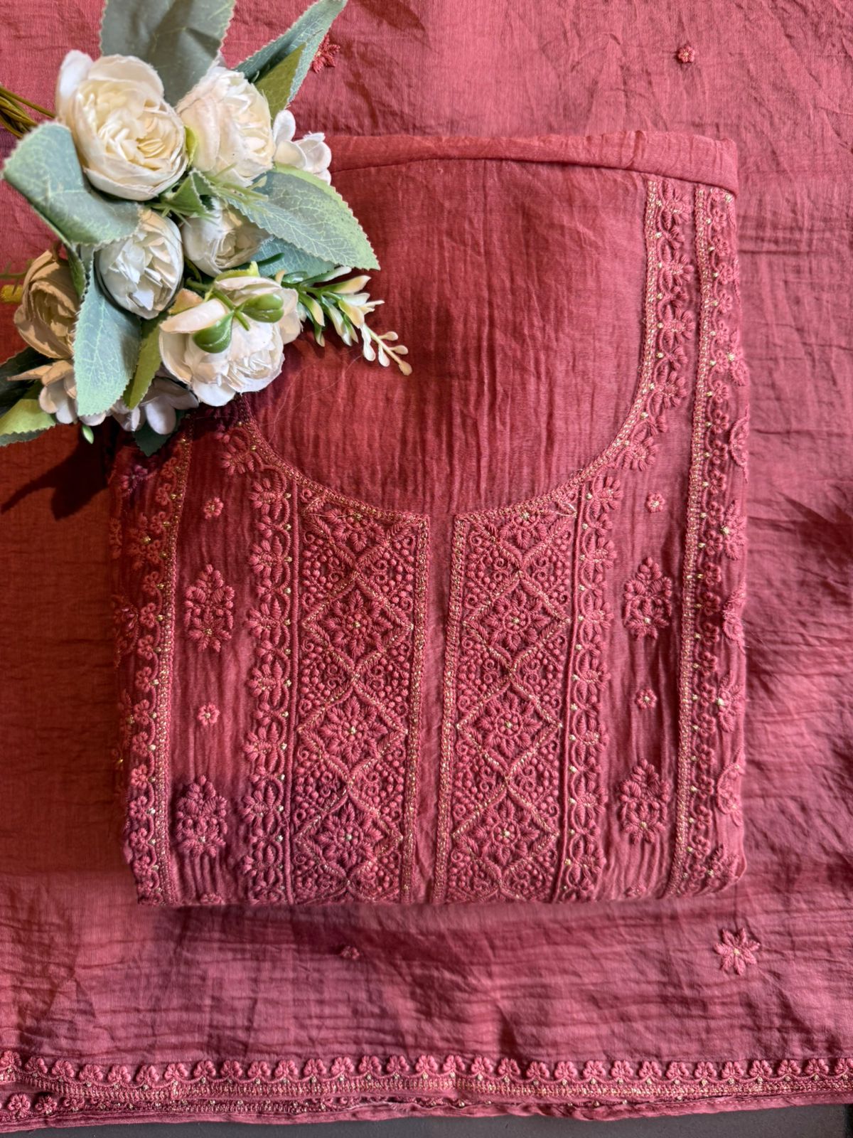 Chickenkari Embroidered Suit Set On Mul chanderi