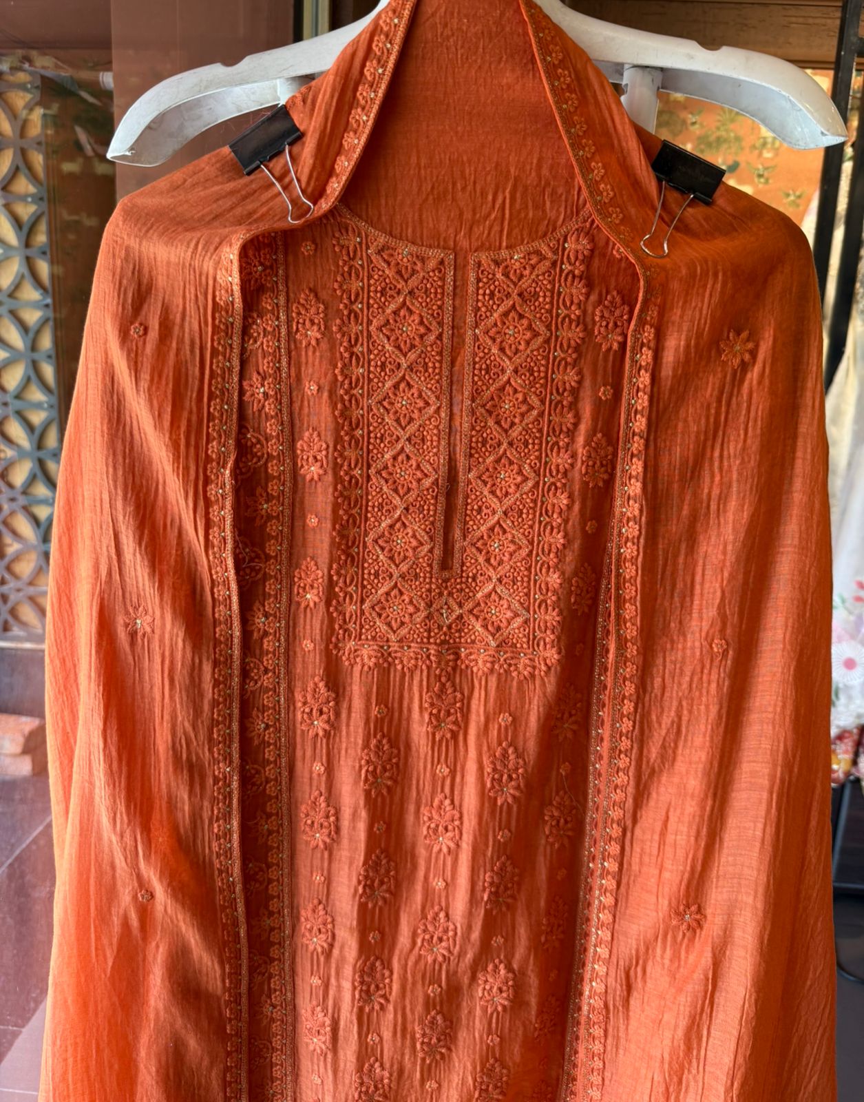 Chickenkari Embroidered Suit Set On Mul chanderi