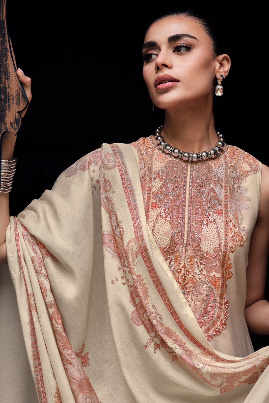 Paisley digital Printed Suit Set on Muslin