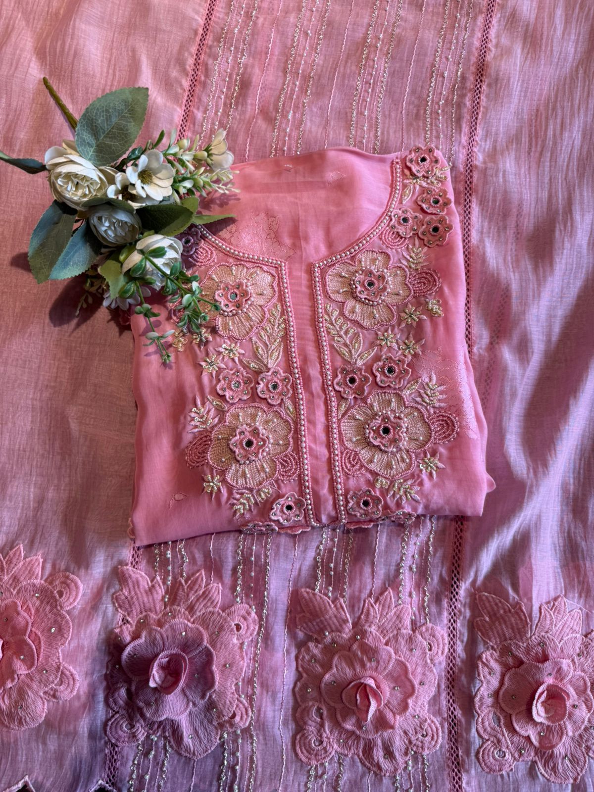 Floral Embroidered Suit Set For Summers