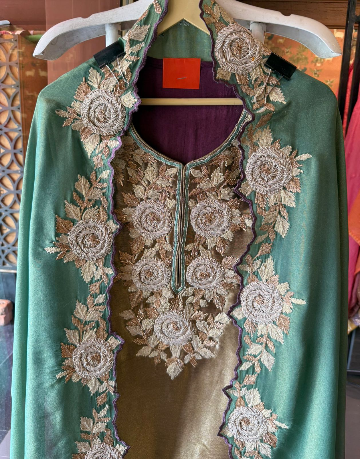 Lightweight crinkled Mul cotton Suit