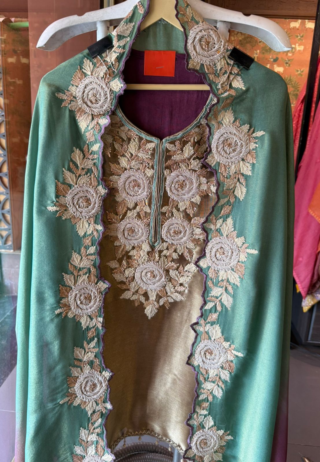 Lightweight crinkled Mul cotton Suit