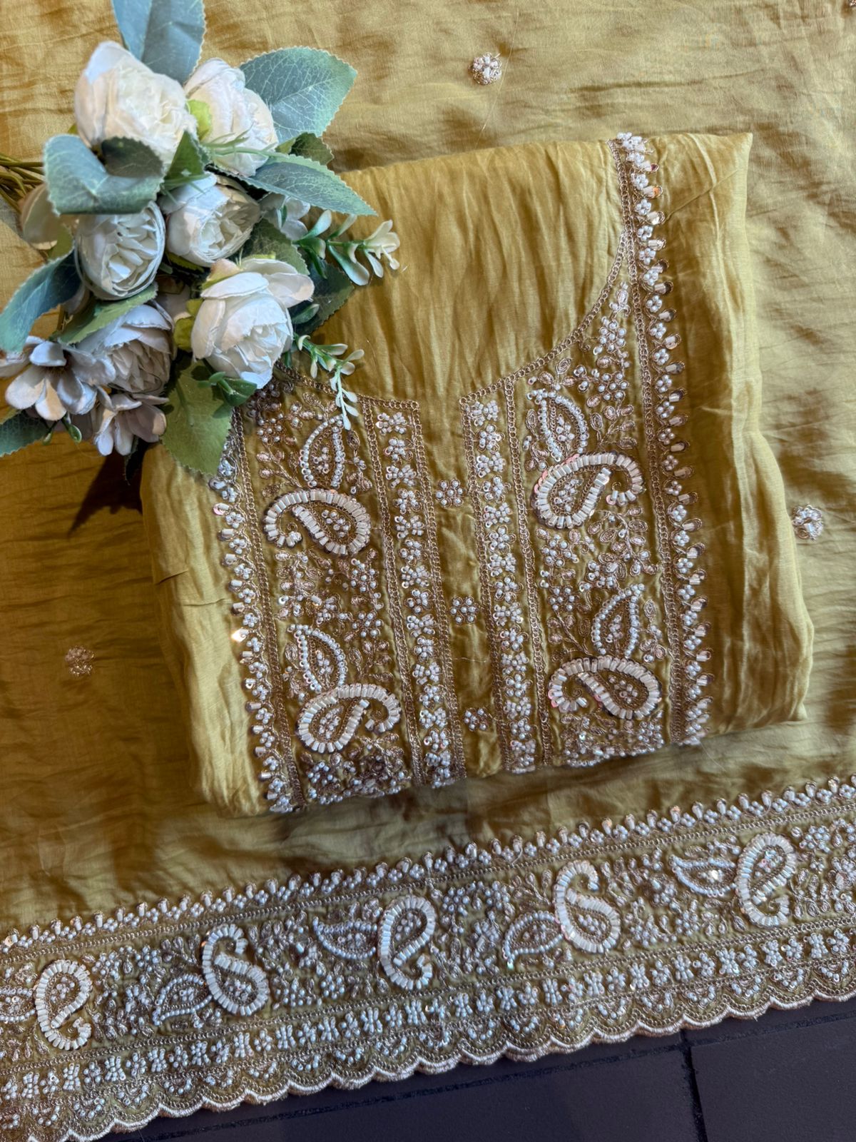 Crinkled Mul unstitched Suits