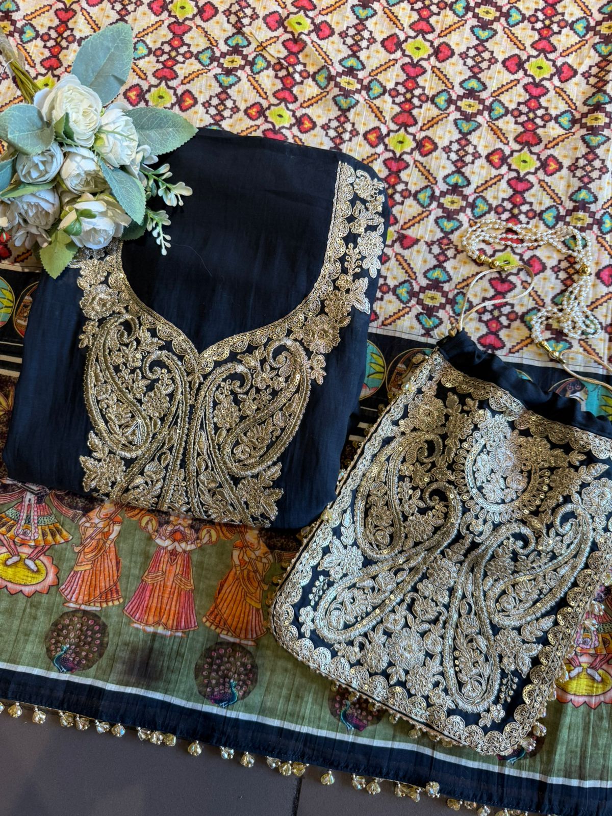 Mul cotton Embroidered Suit
