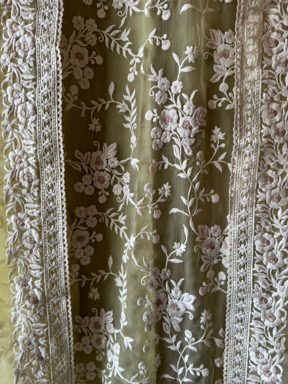 Beautiful Thread embroidered designer Suit Set