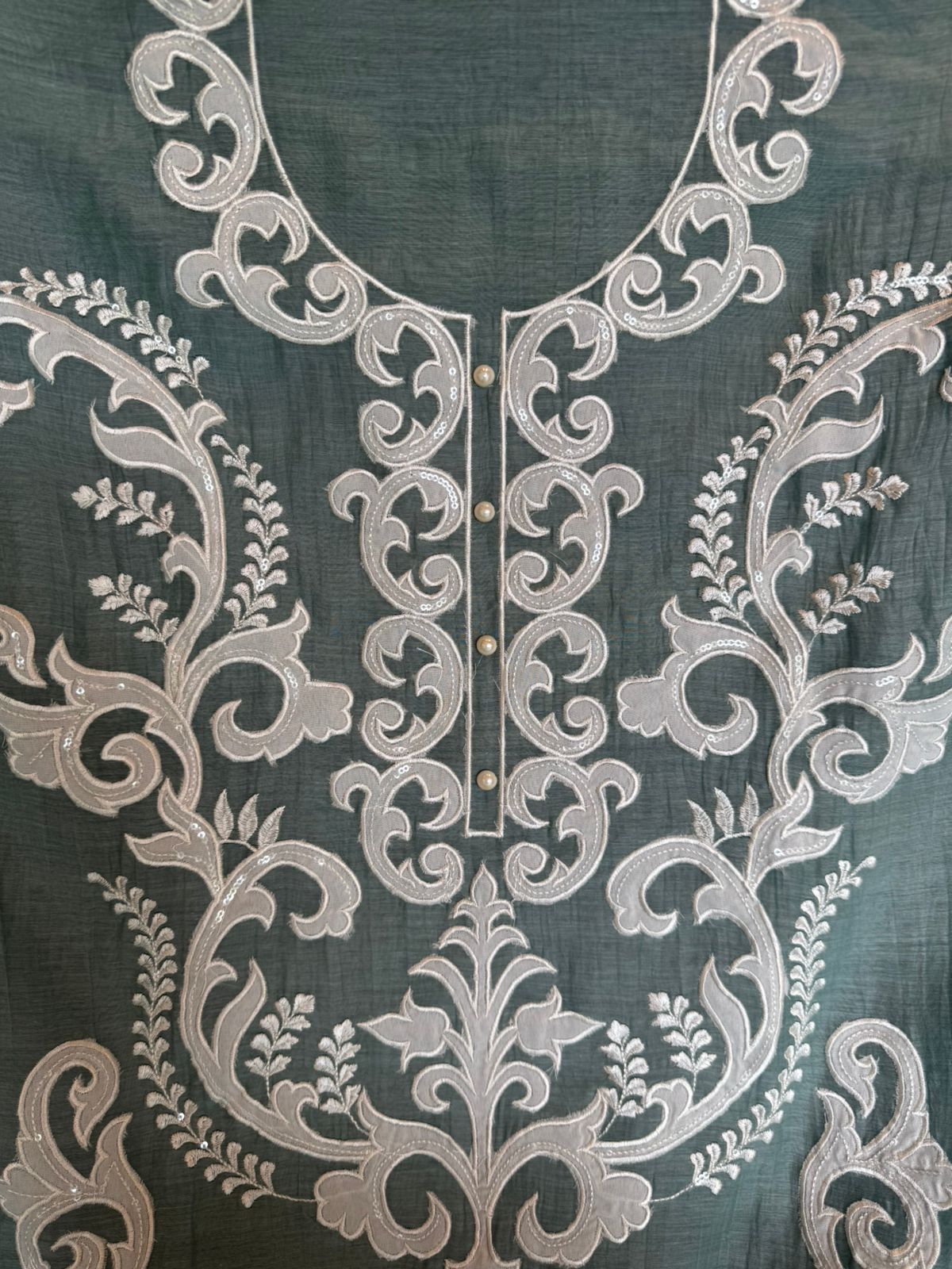 Elegant unstitched suit set