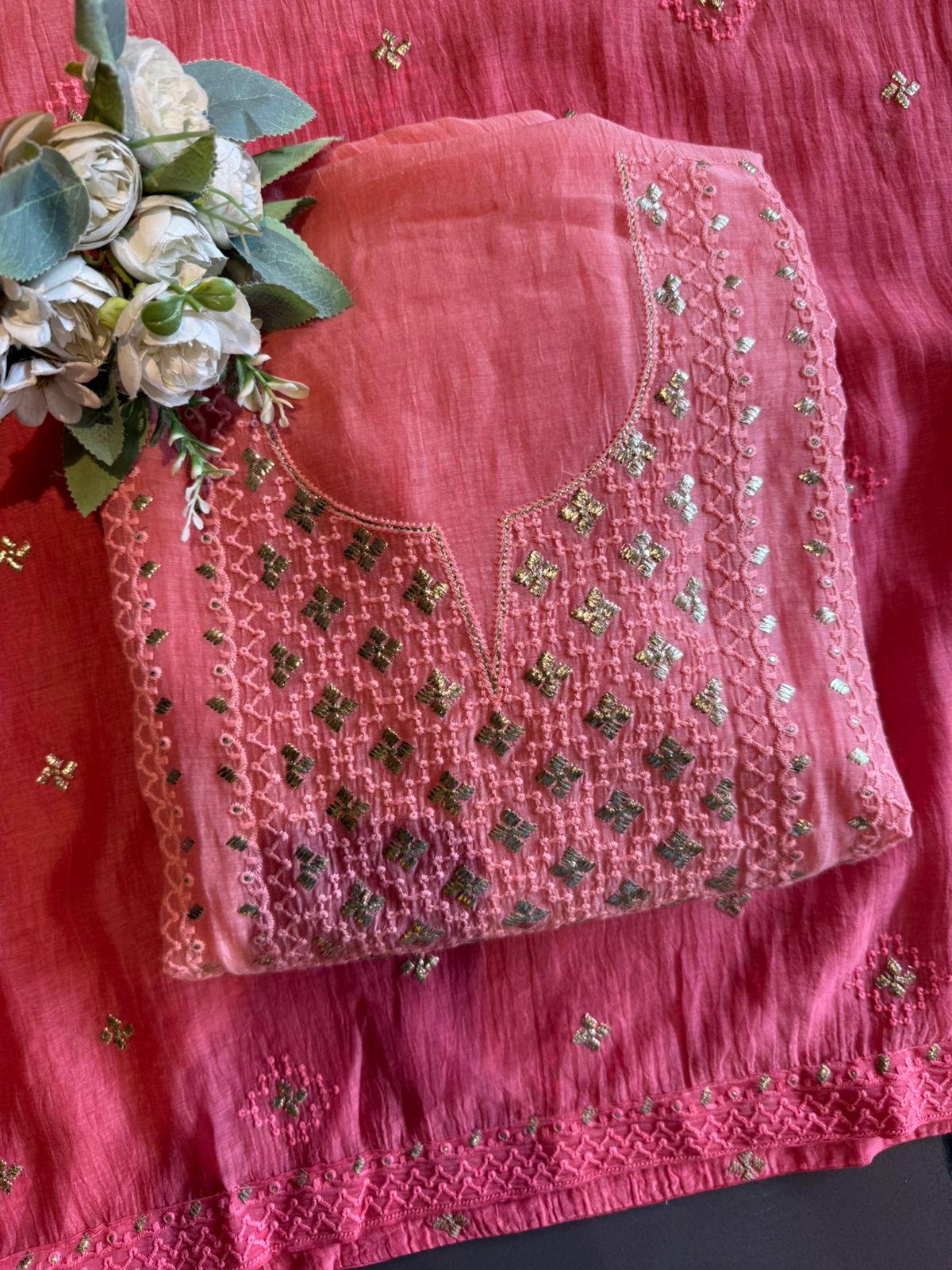 Chickenkaari Ombre shaded Embroidered Suit