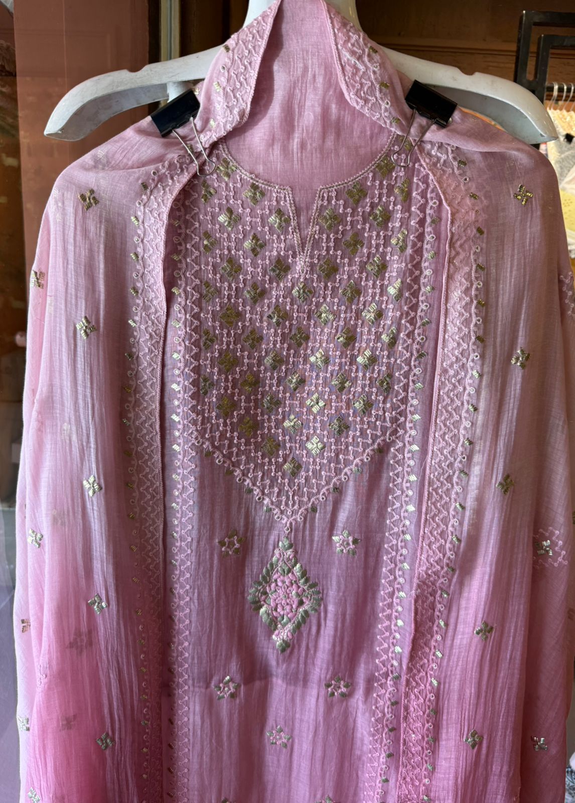 Chickenkaari Ombre shaded Embroidered Suit