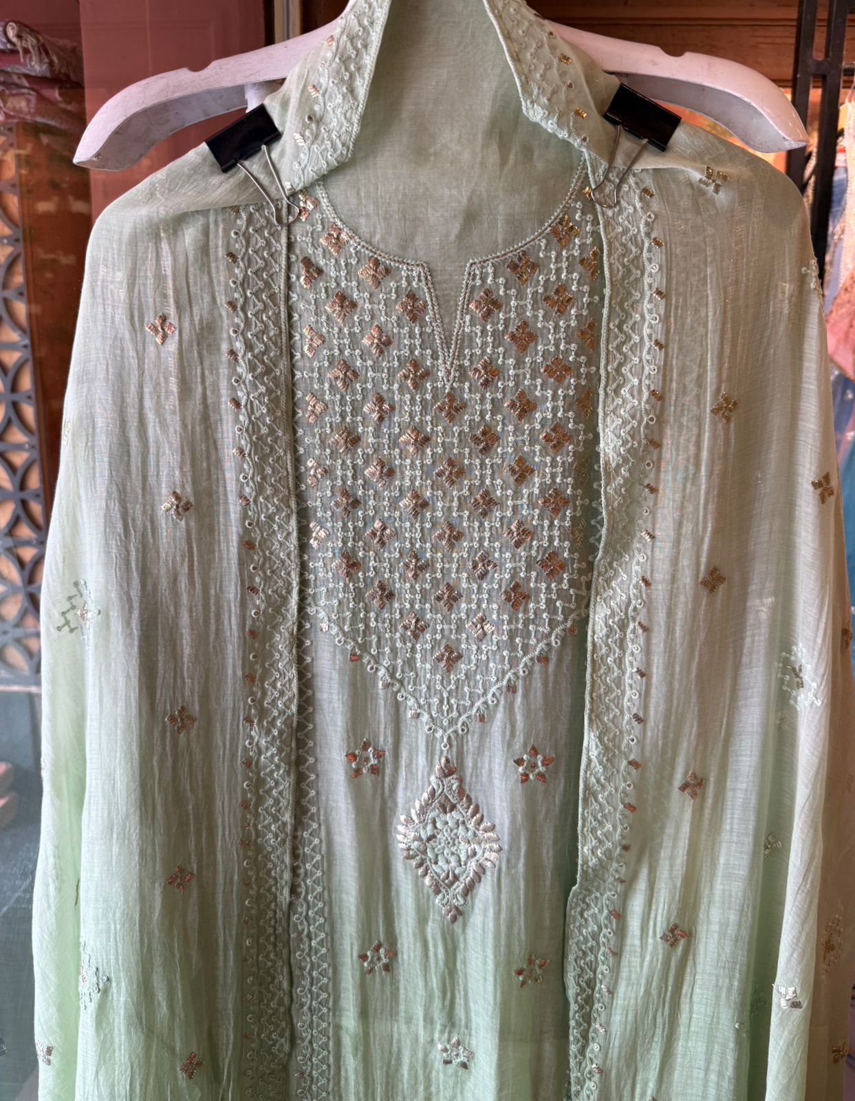 Chickenkaari Ombre shaded Embroidered Suit