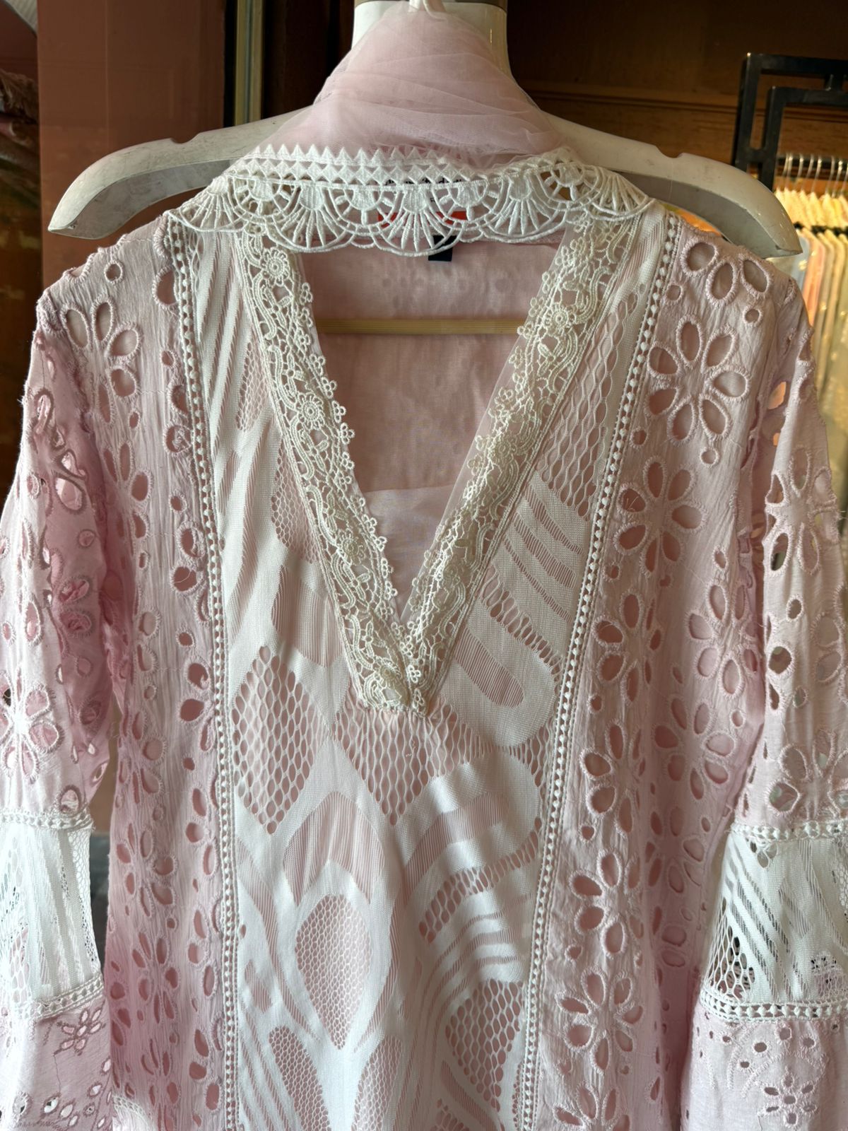 PURE HAKUBA CHICKEN PAKISTANI DESIGNER STITCHED SETS