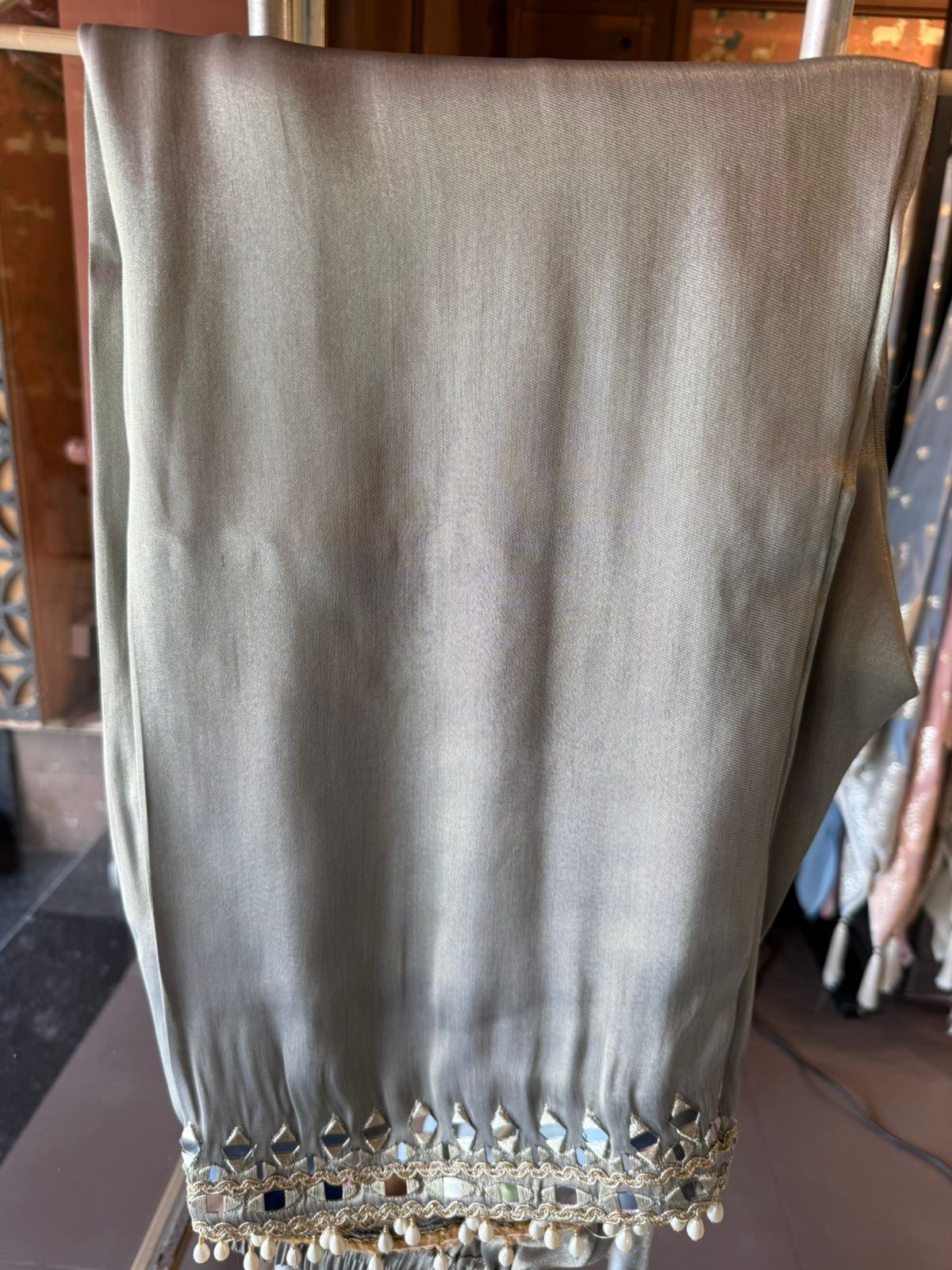 Elegant straight-cut festive long Dress