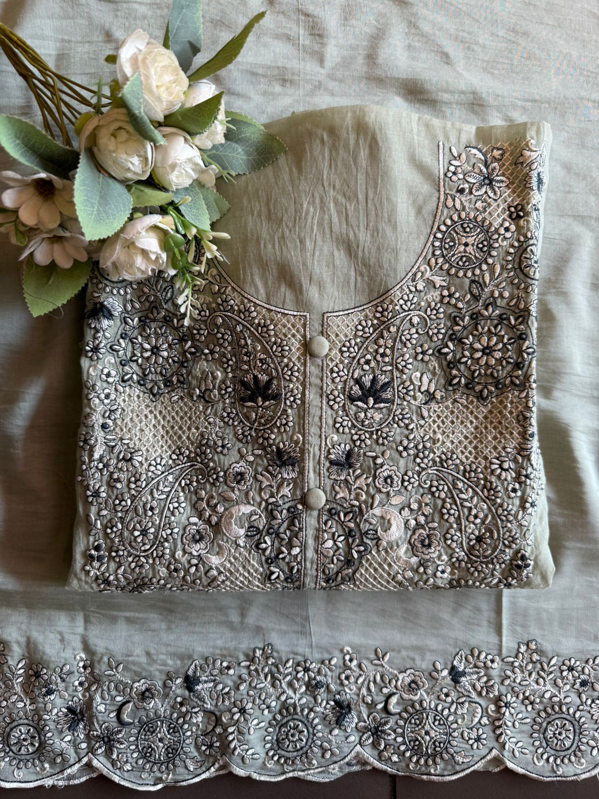 Floral and paisley motif  Suit