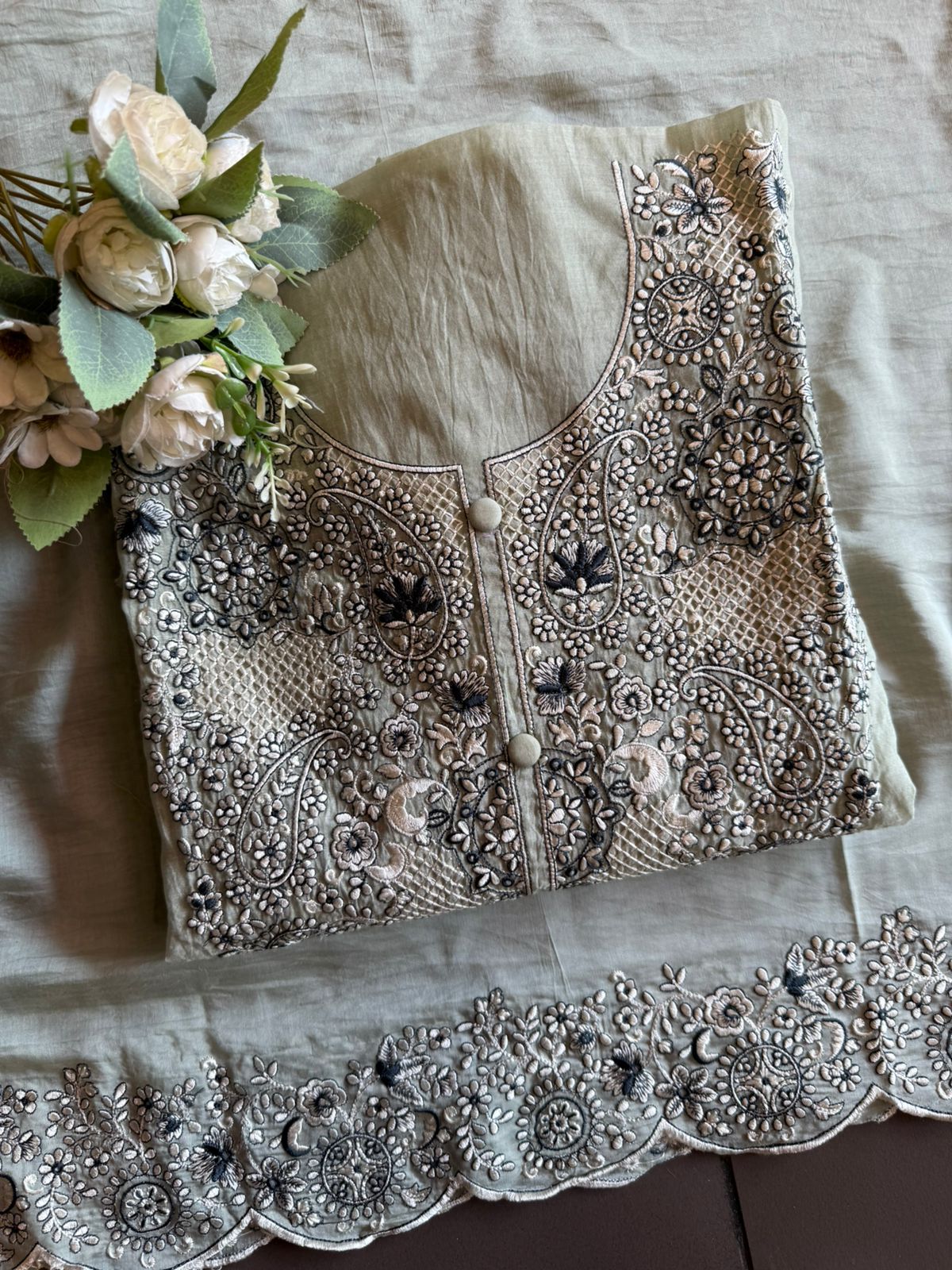 Floral and paisley motif  Suit