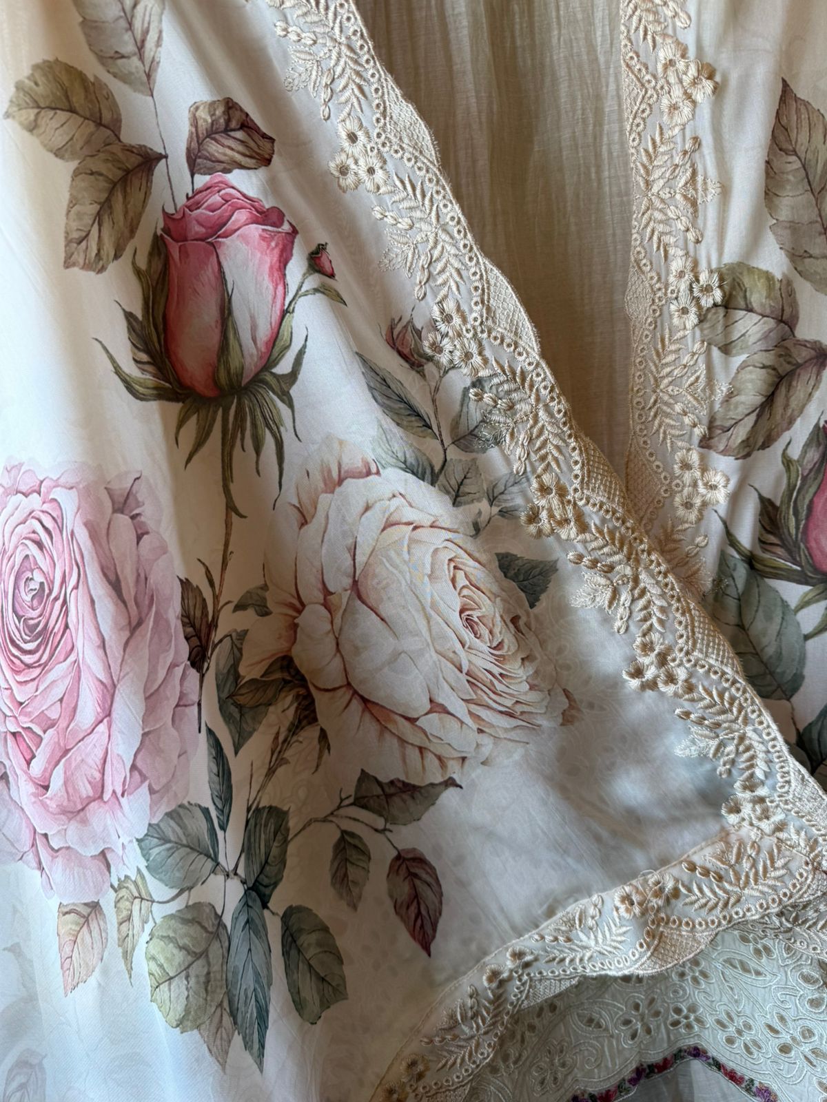 Elegance and femininity ivory Suit set