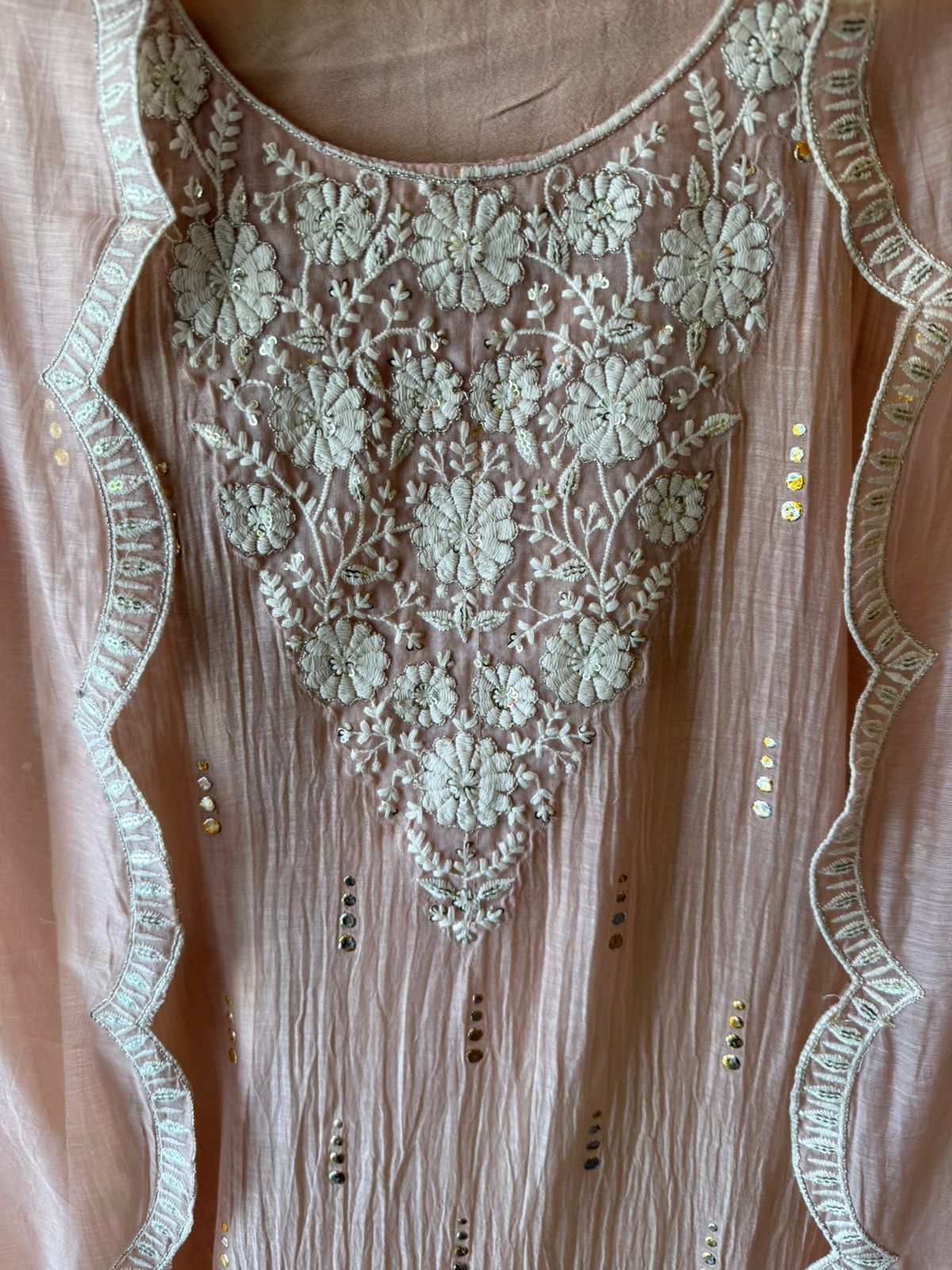 Floral embroidery soothing suit set