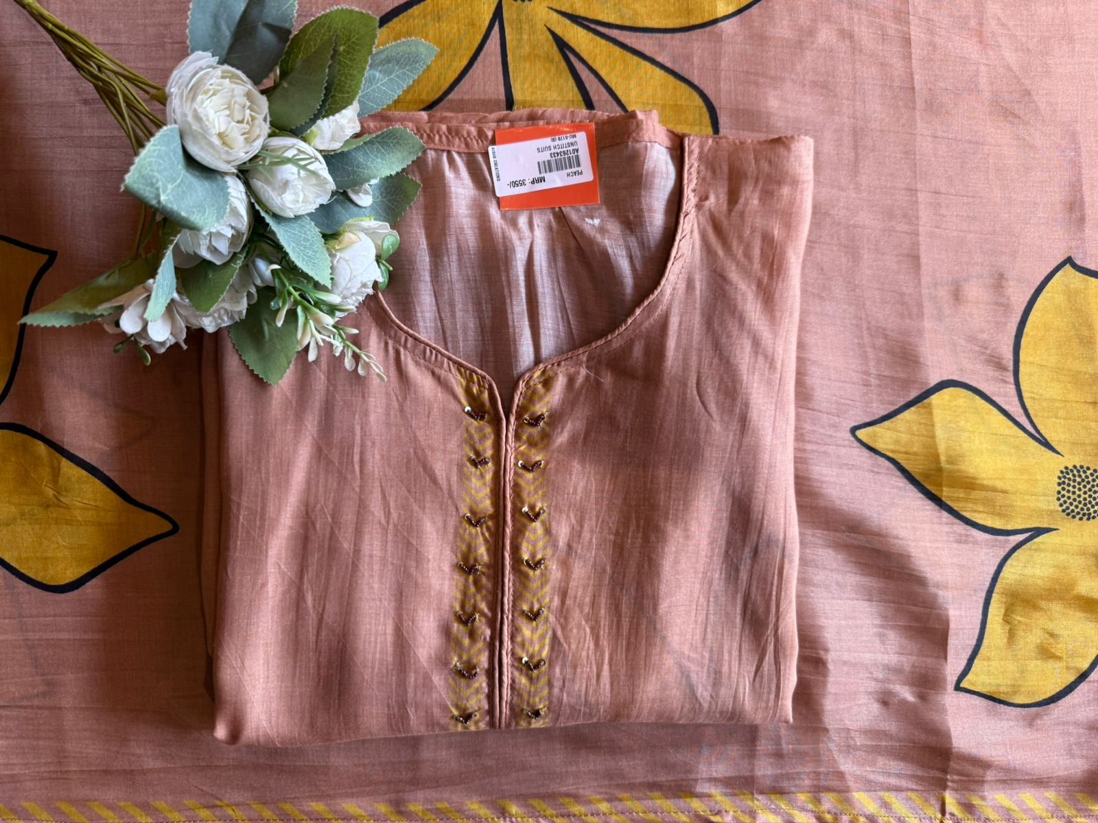 Ethnic Suit set with contrast Print and embroidery work