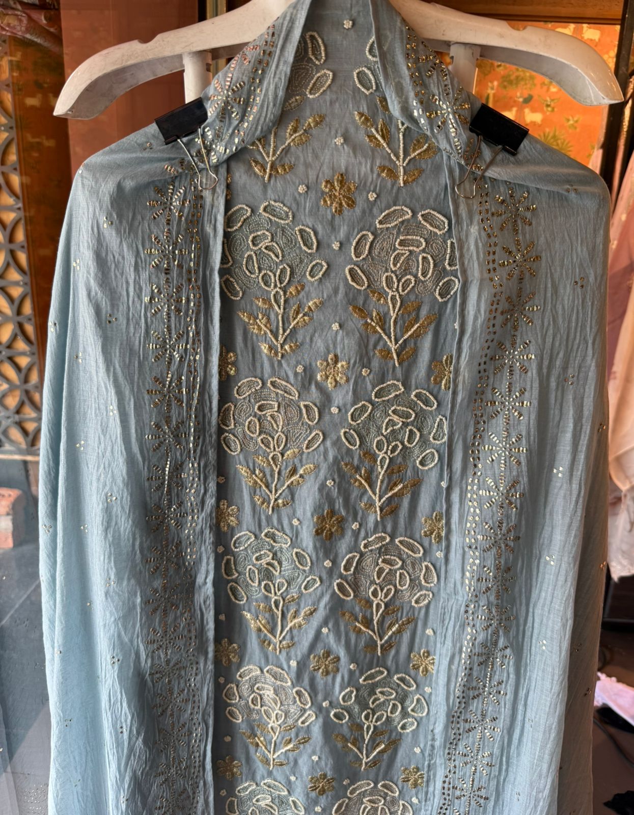Intricate floral embroidery elegant suit set