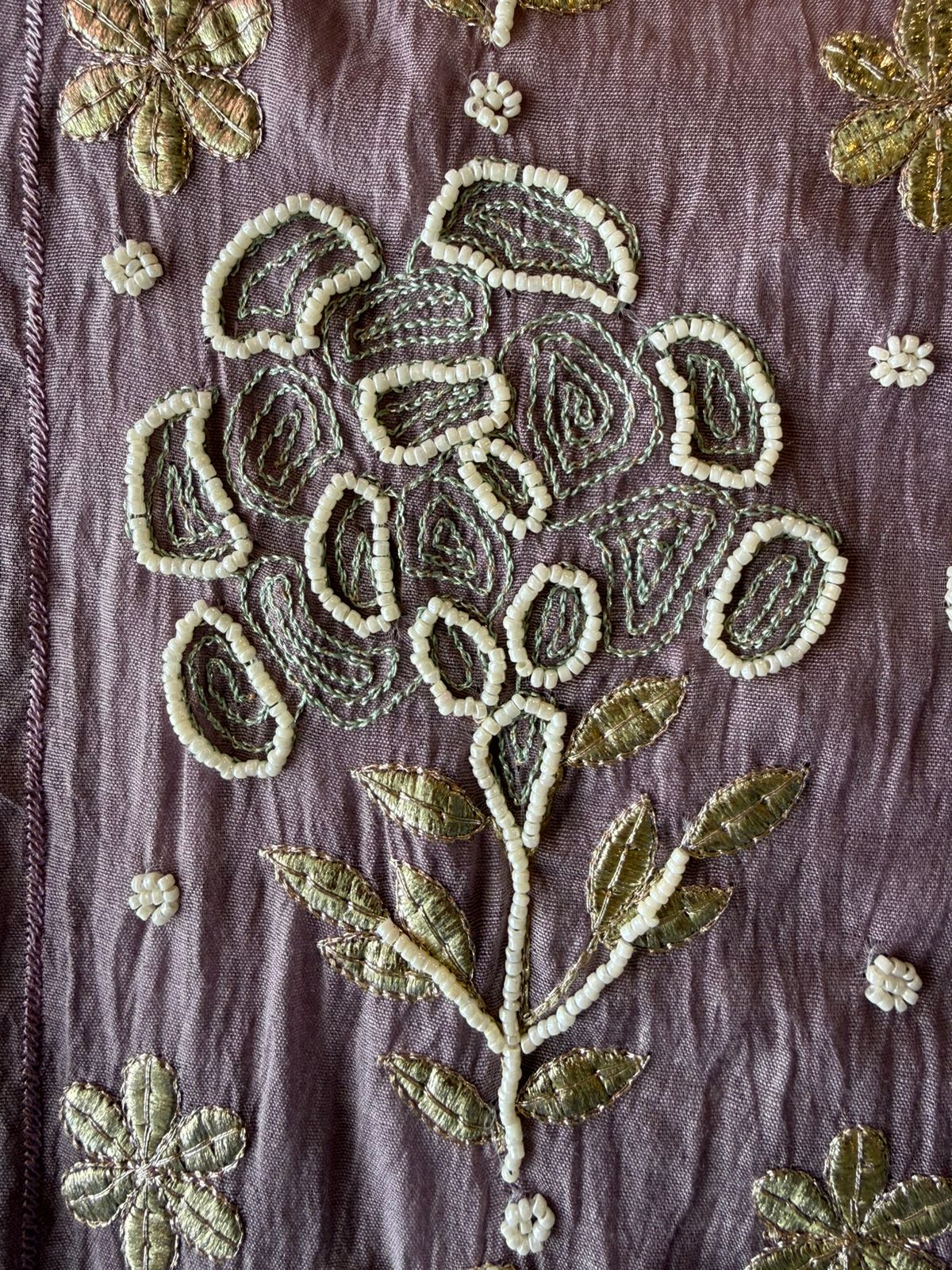 Intricate floral embroidery elegant suit set
