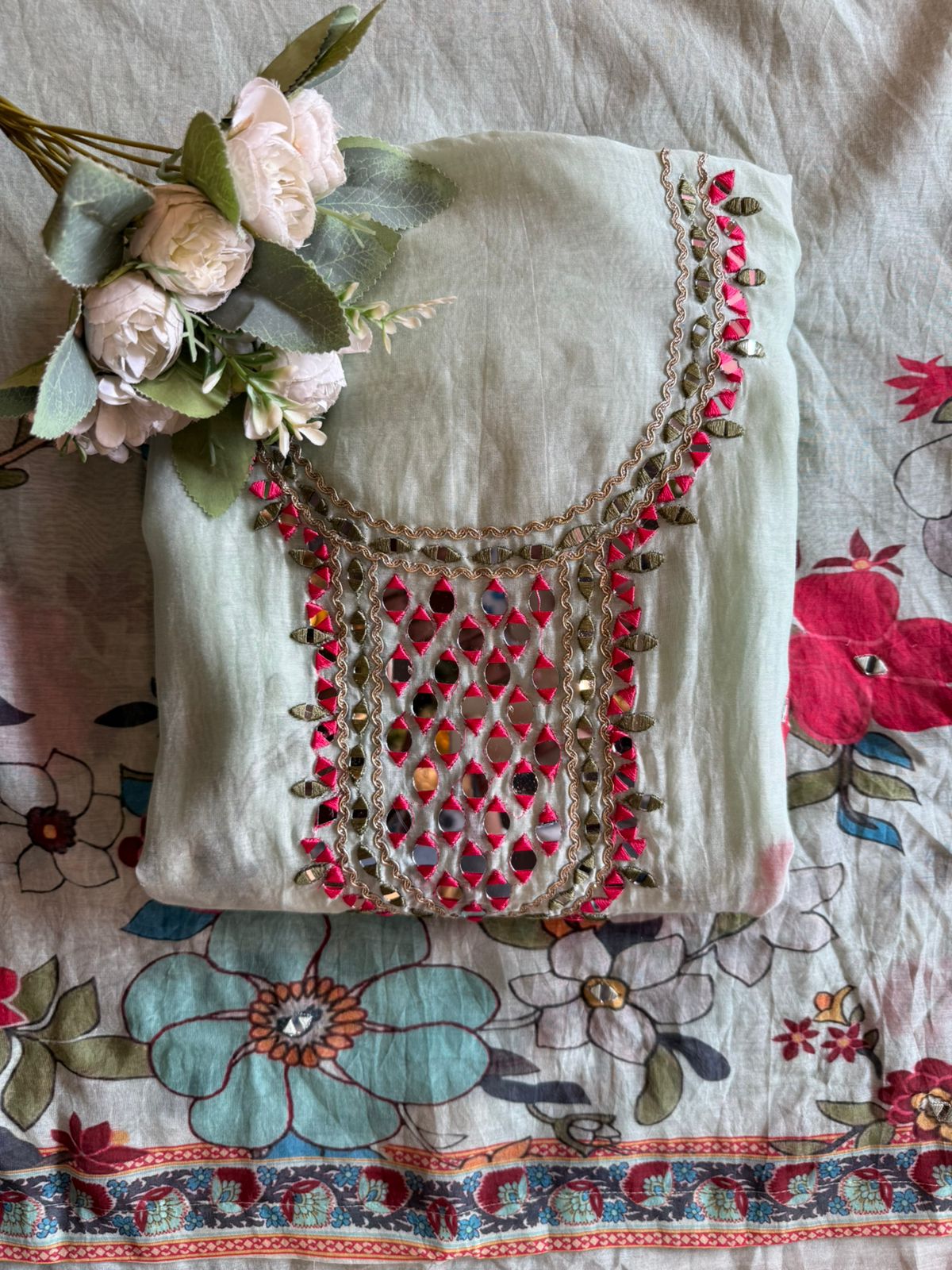 Graceful suit set On Mul cotton