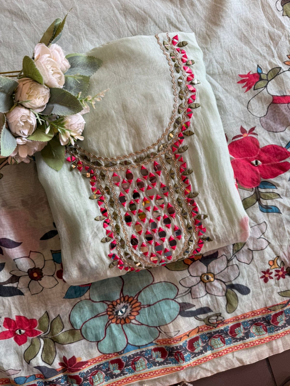 Graceful suit set On Mul cotton