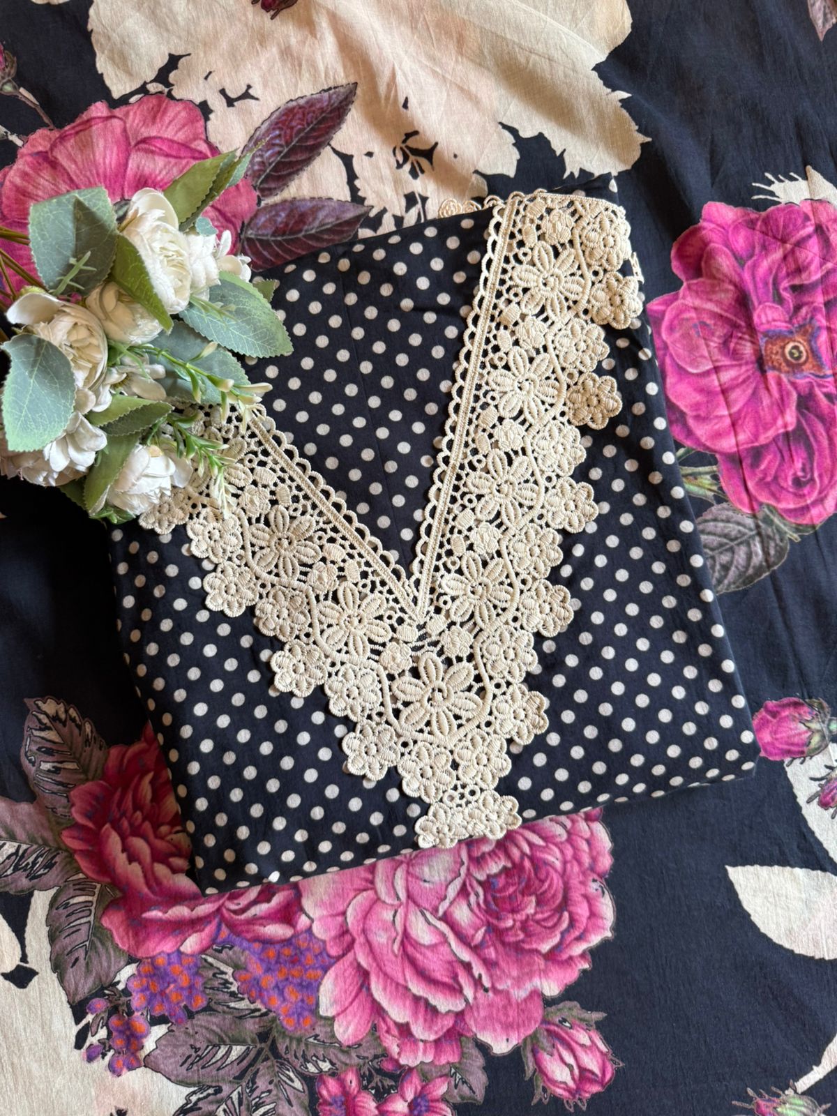 Polka Dots Suit set with floral Printed Dupatta