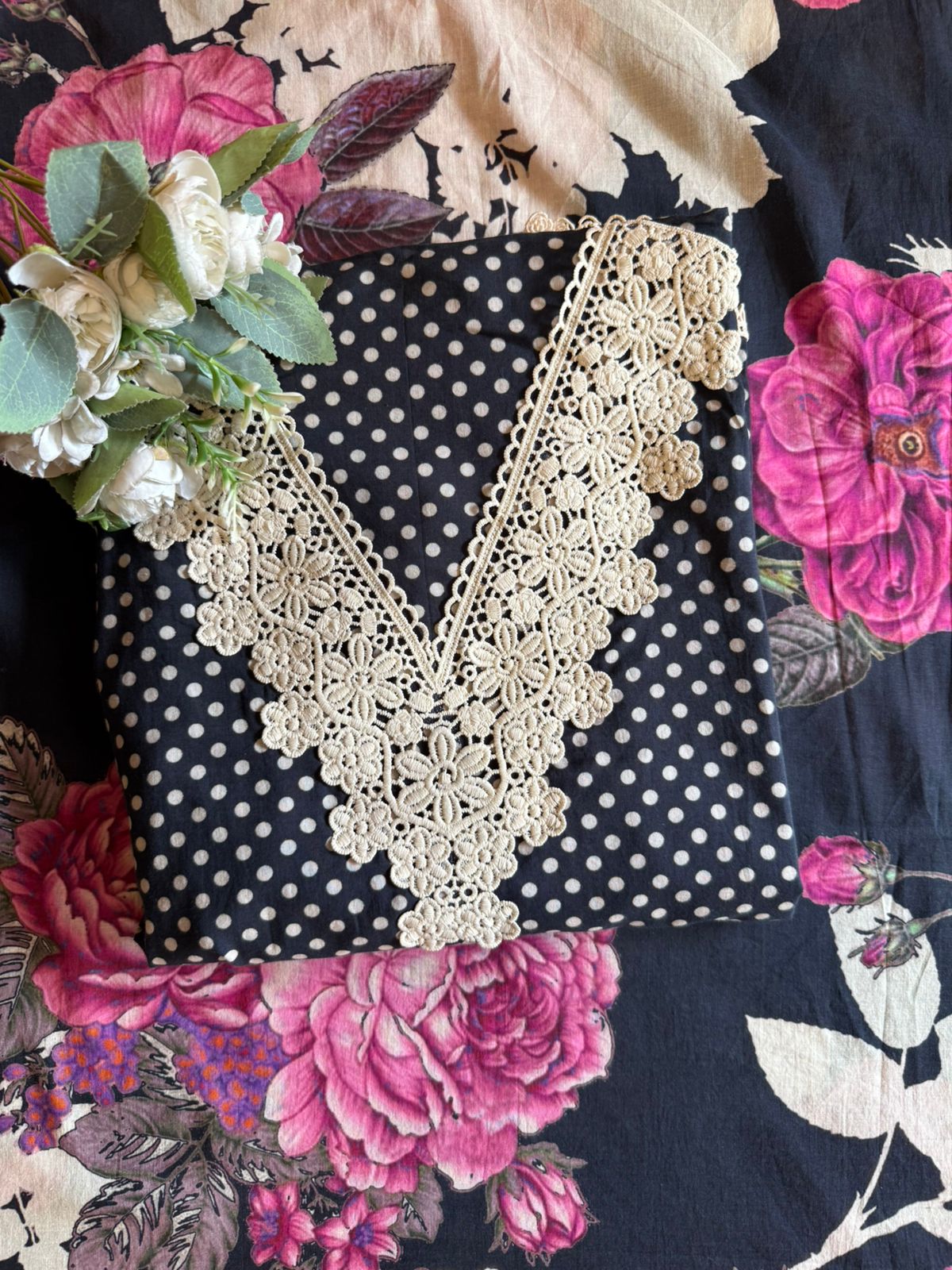 Polka Dots Suit set with floral Printed Dupatta