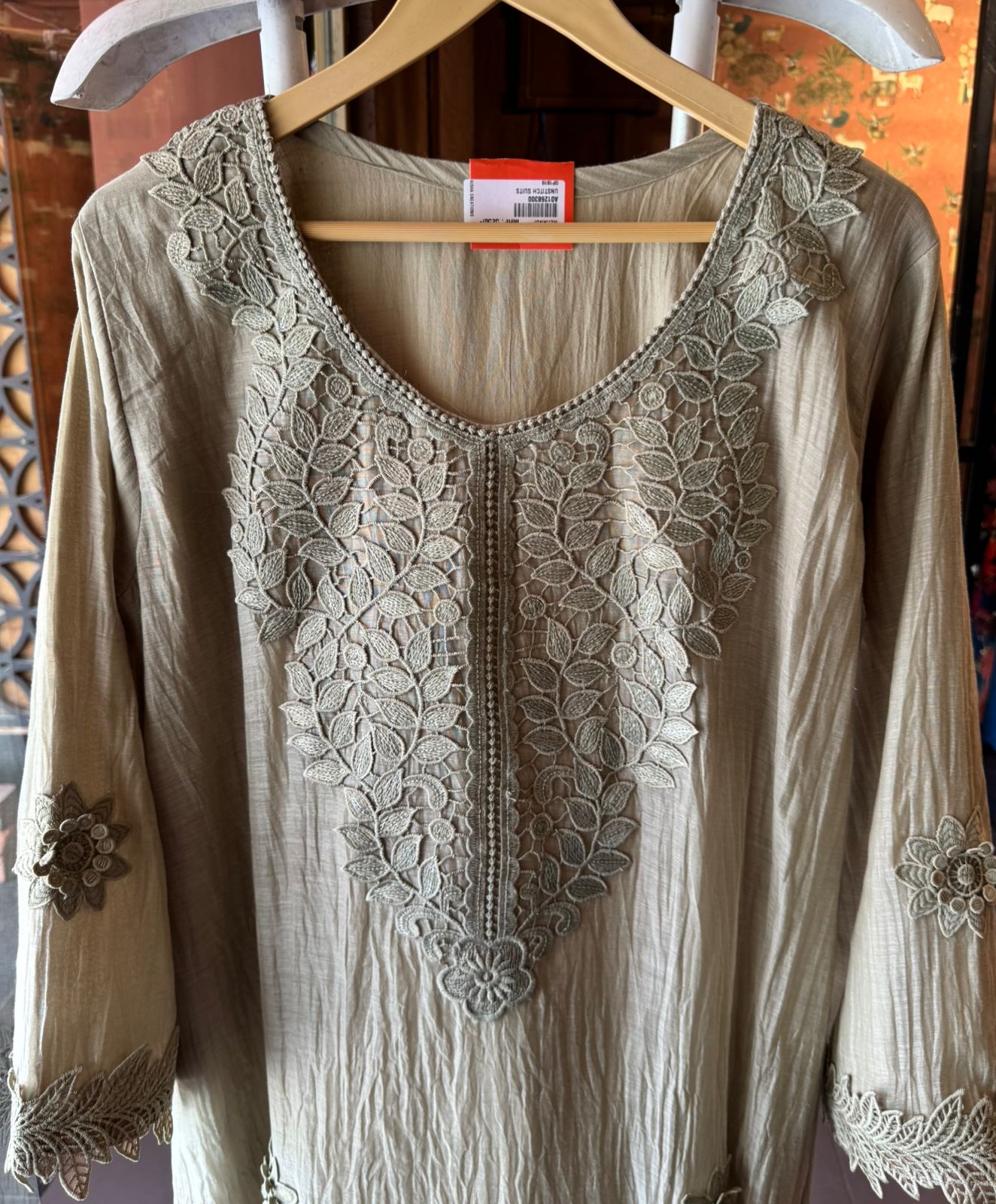 Floral Schiffli work Kurta set