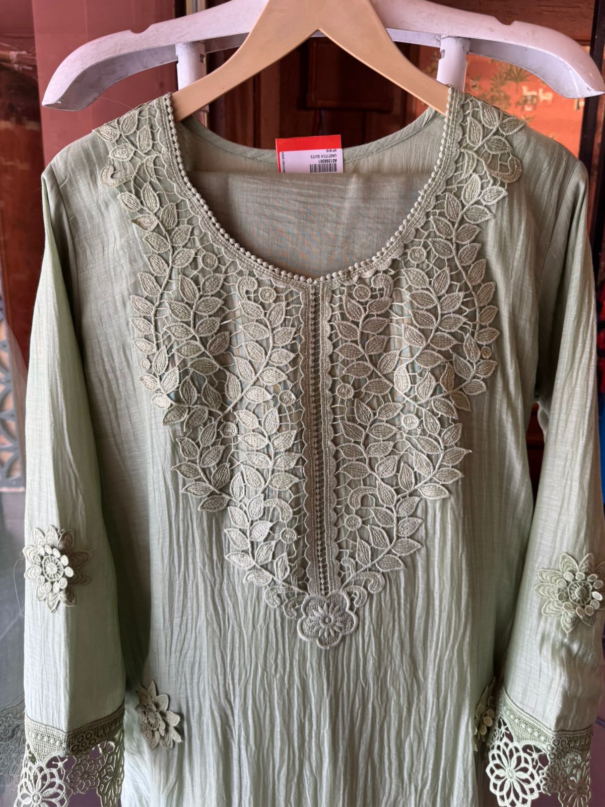 Floral Schiffli work Kurta set