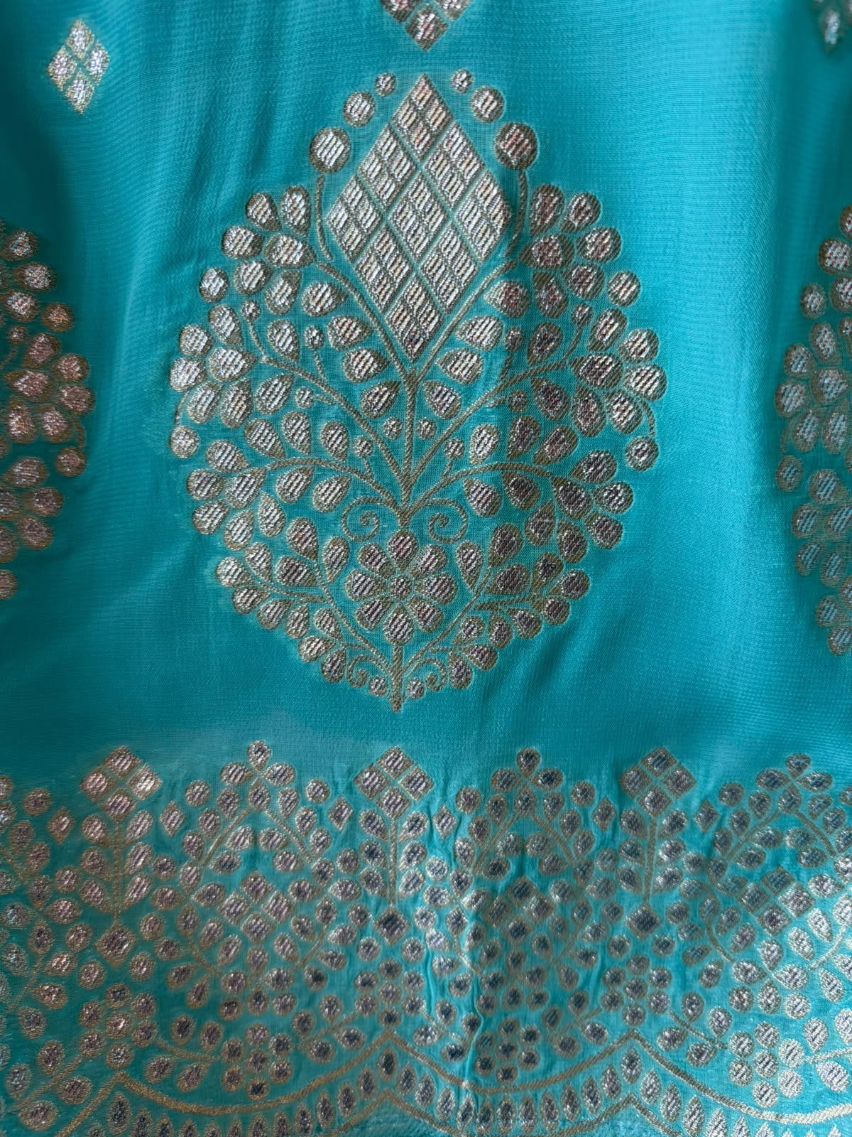 Banarsi Georgette Unstitched suit