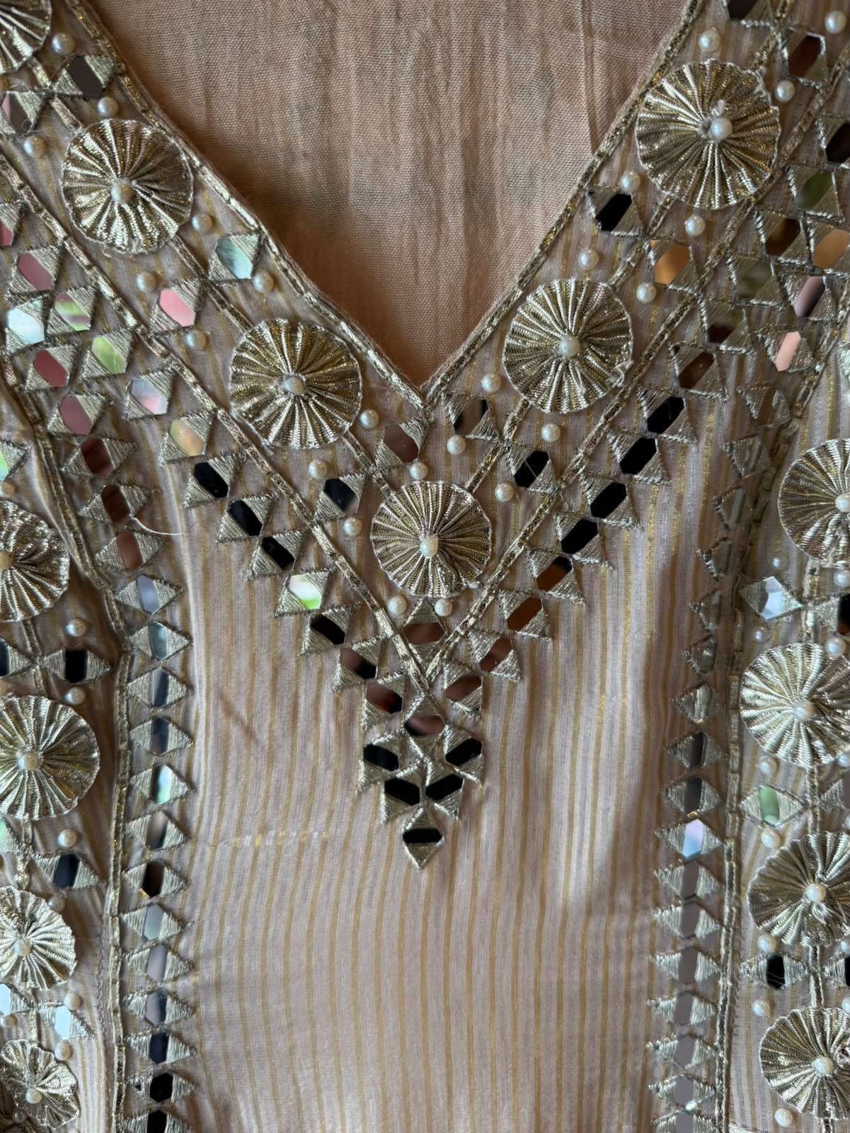 Traditional ethnic suit