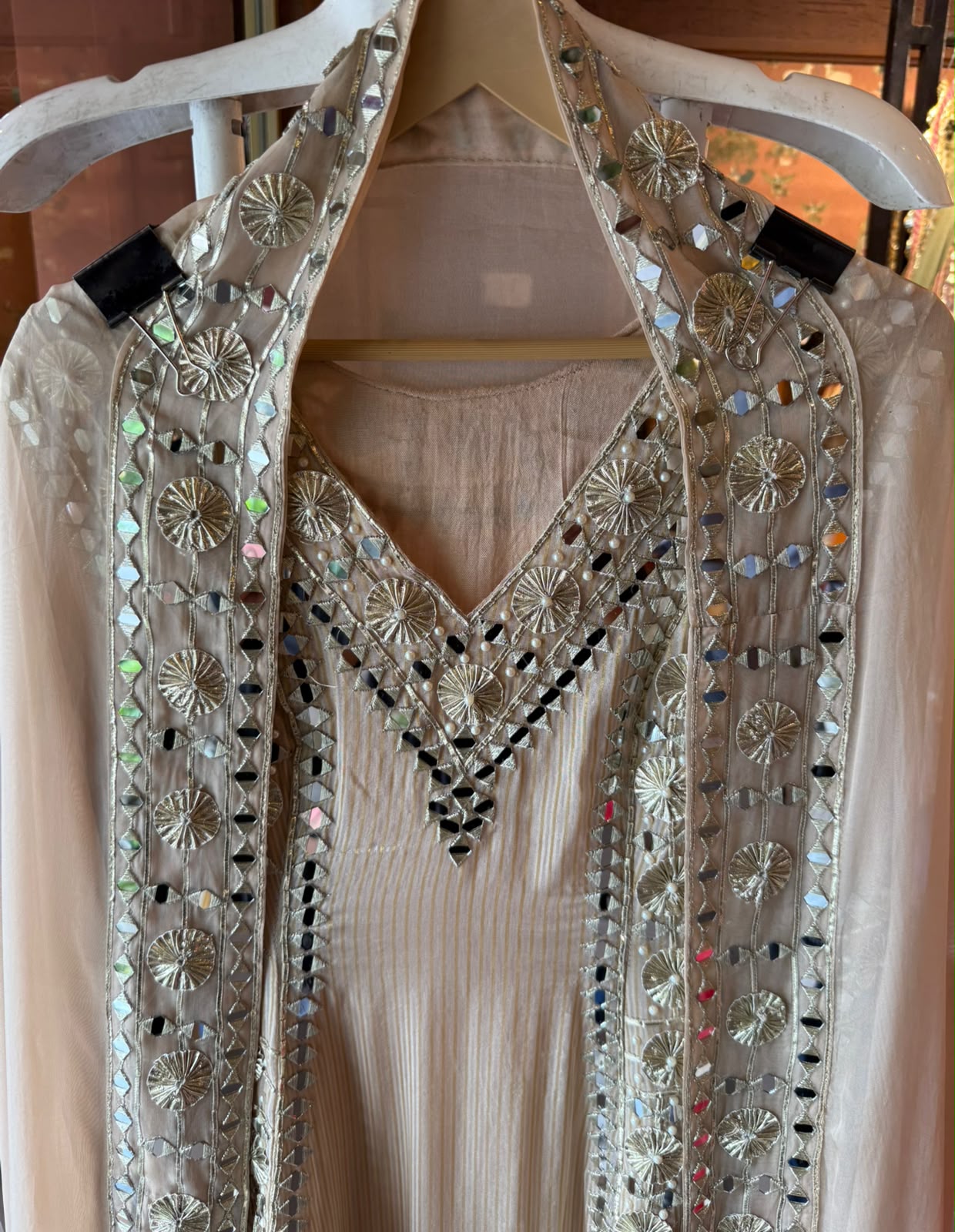 Traditional ethnic suit