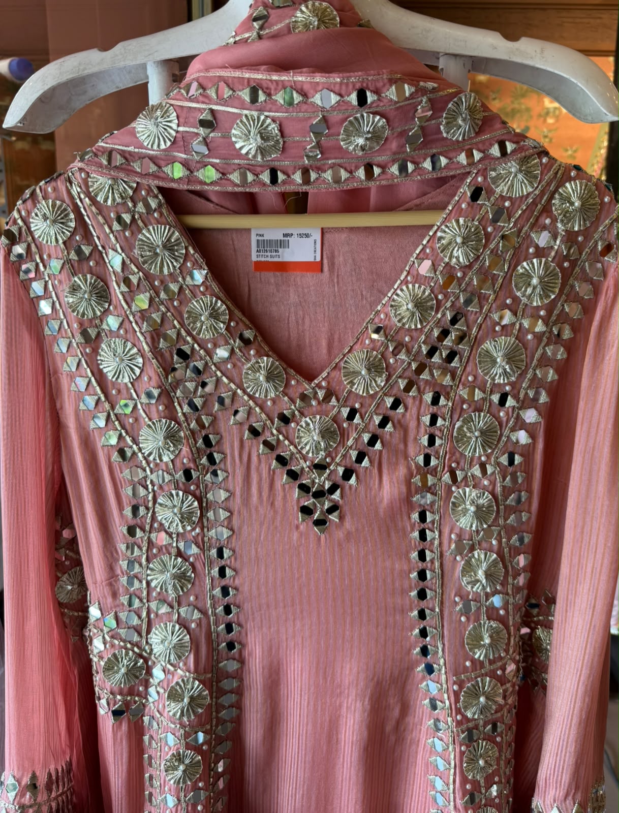 Traditional ethnic suit
