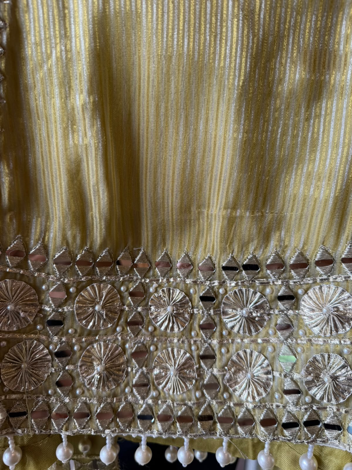 Traditional ethnic suit