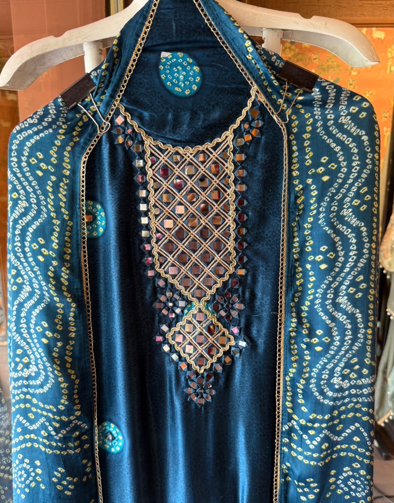 Exquisite Royal Suit Set