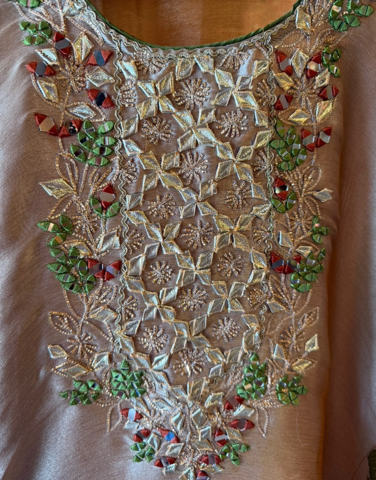 DESIGNER KAAFTAN SET WITH PURSE
