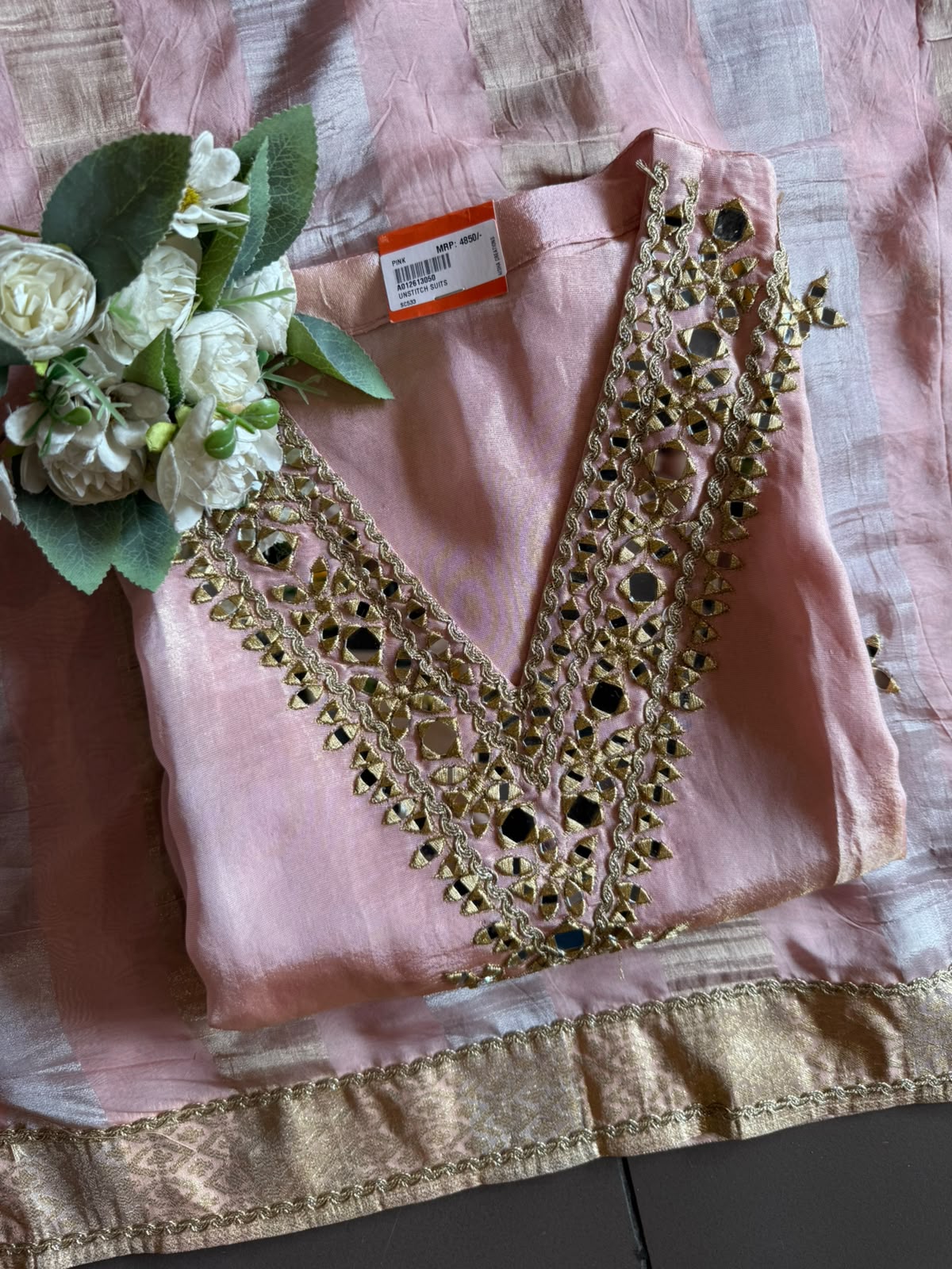 Trending Tissue Suit set with mirror work