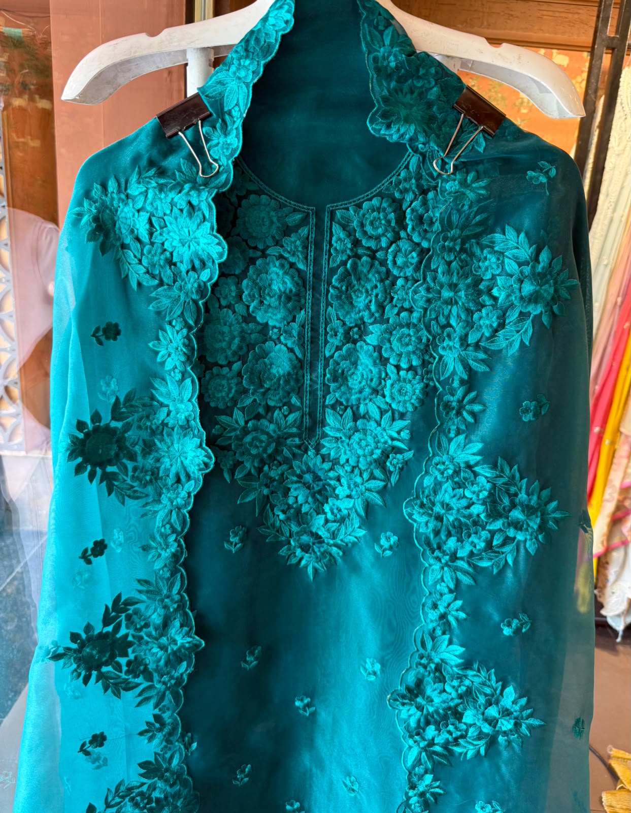 Floral thread Embroidered Suit Set