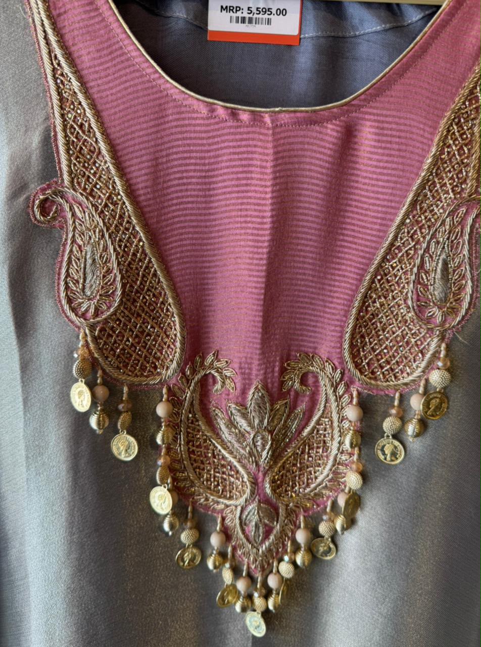 Elegant shimmer giraffe tissue  ethnic kurta