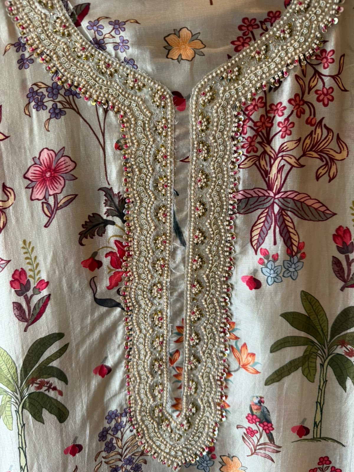 Floral Printed Suit Set with embroidered neck
