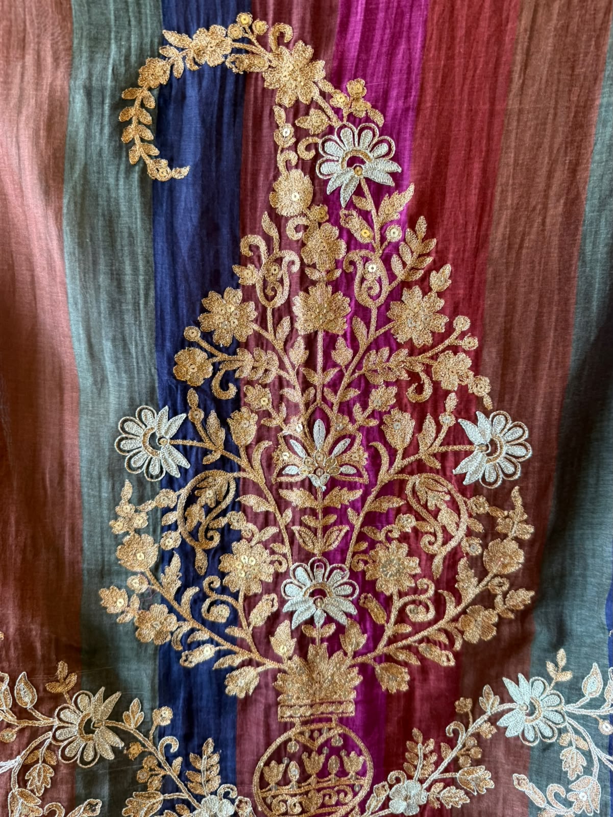 Multicoloured Embroidered Mul chanderi suit Set