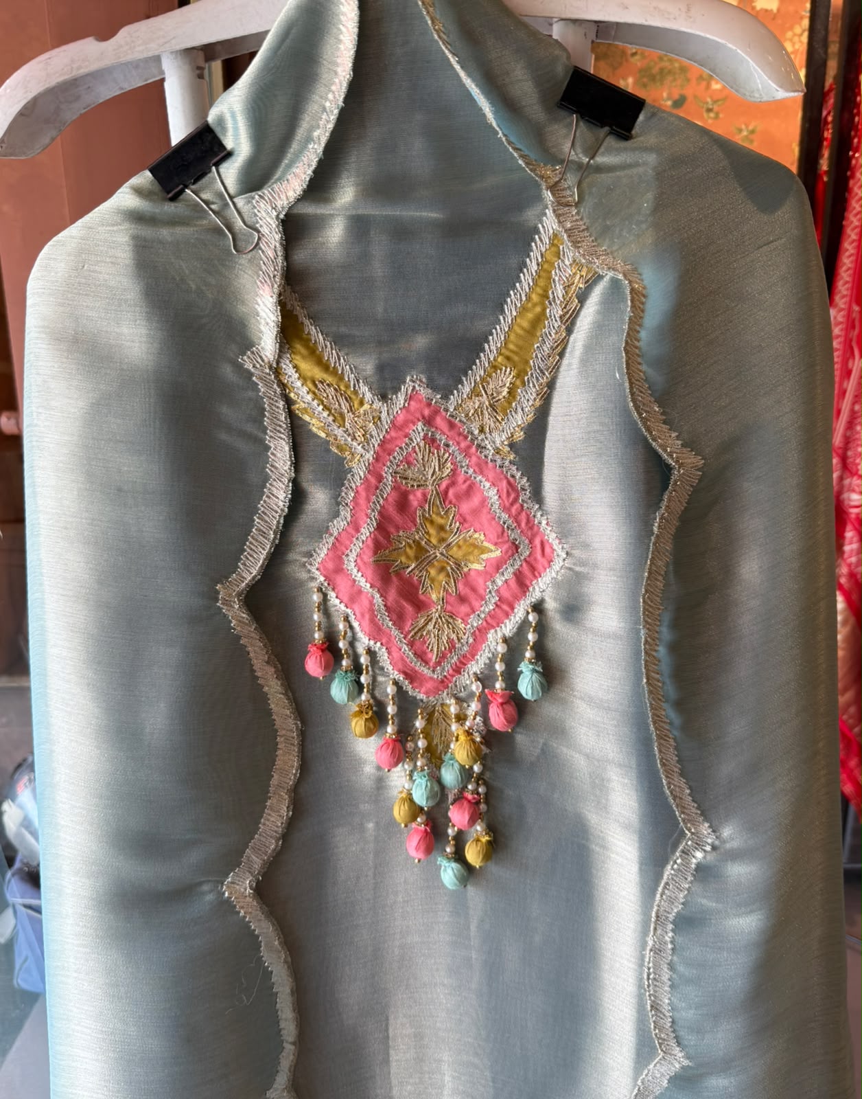 Giraffe tissue Suit with beautiful tassel detailing