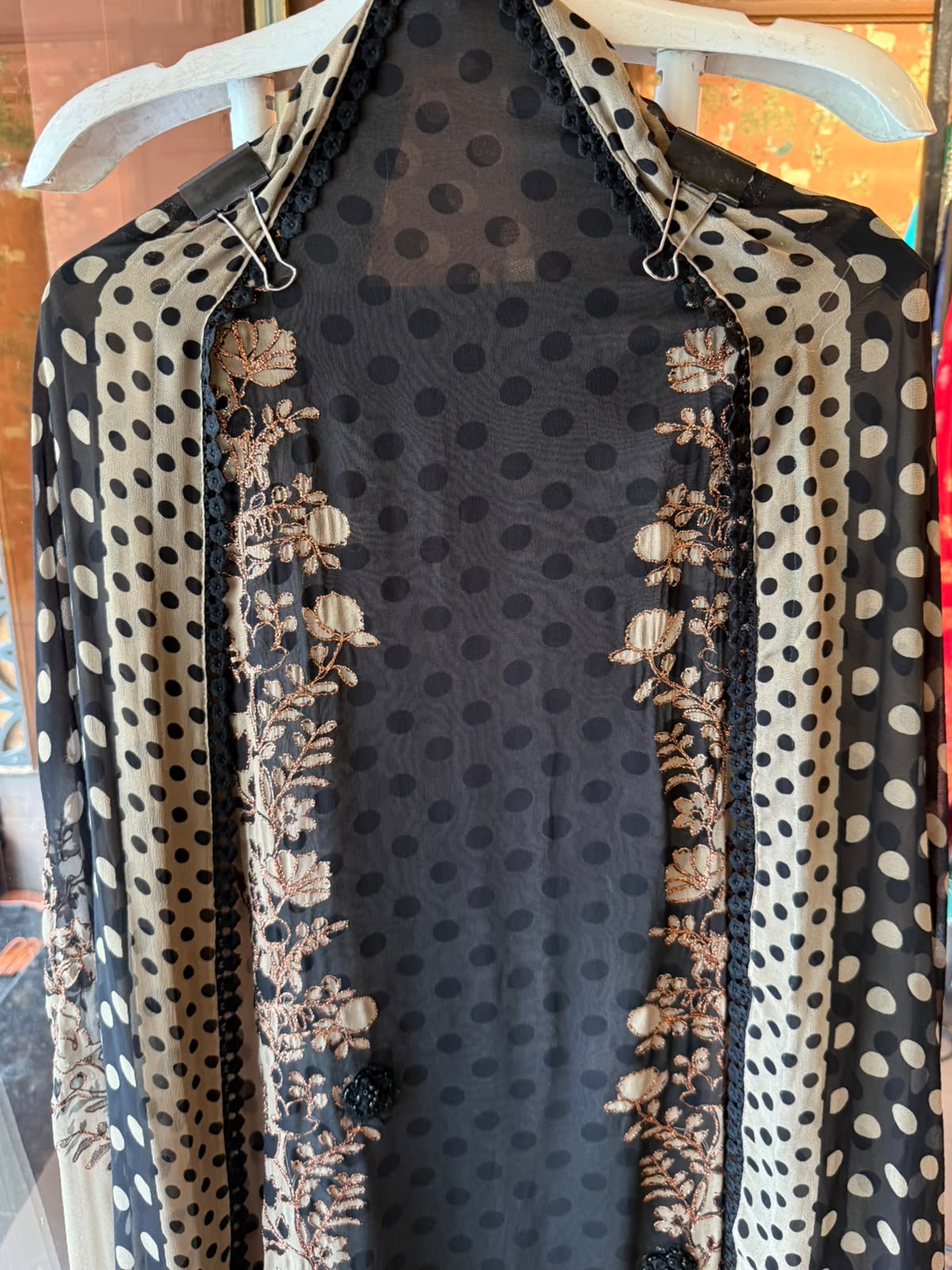 Black & Beige Polka Dot Set on Pure georgette