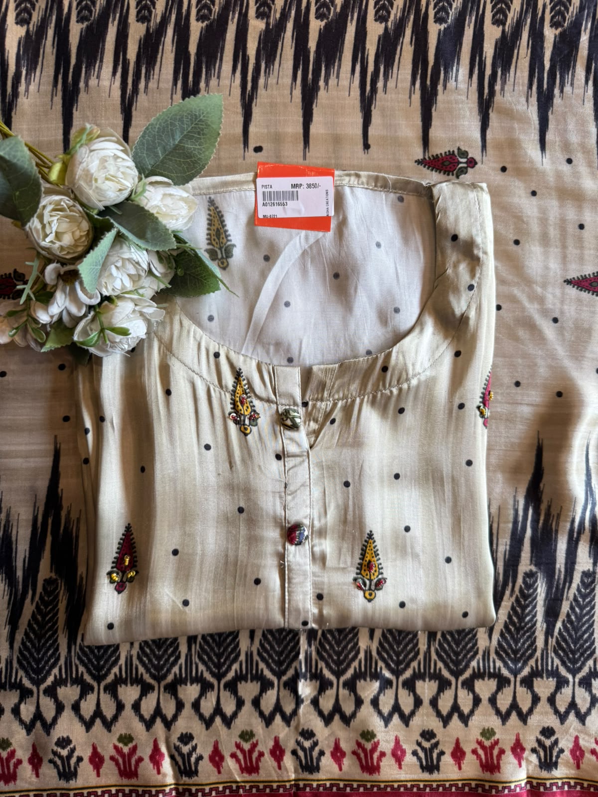 Ikat-Inspired GAJJI silk Suit Set