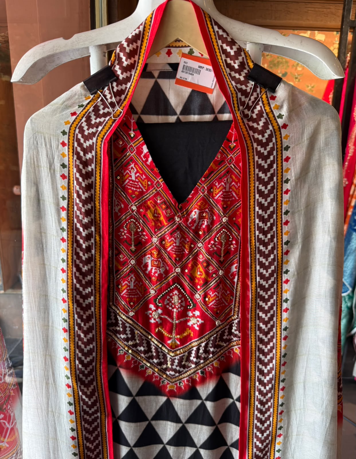 Tribal Heritage Printed Suit Set