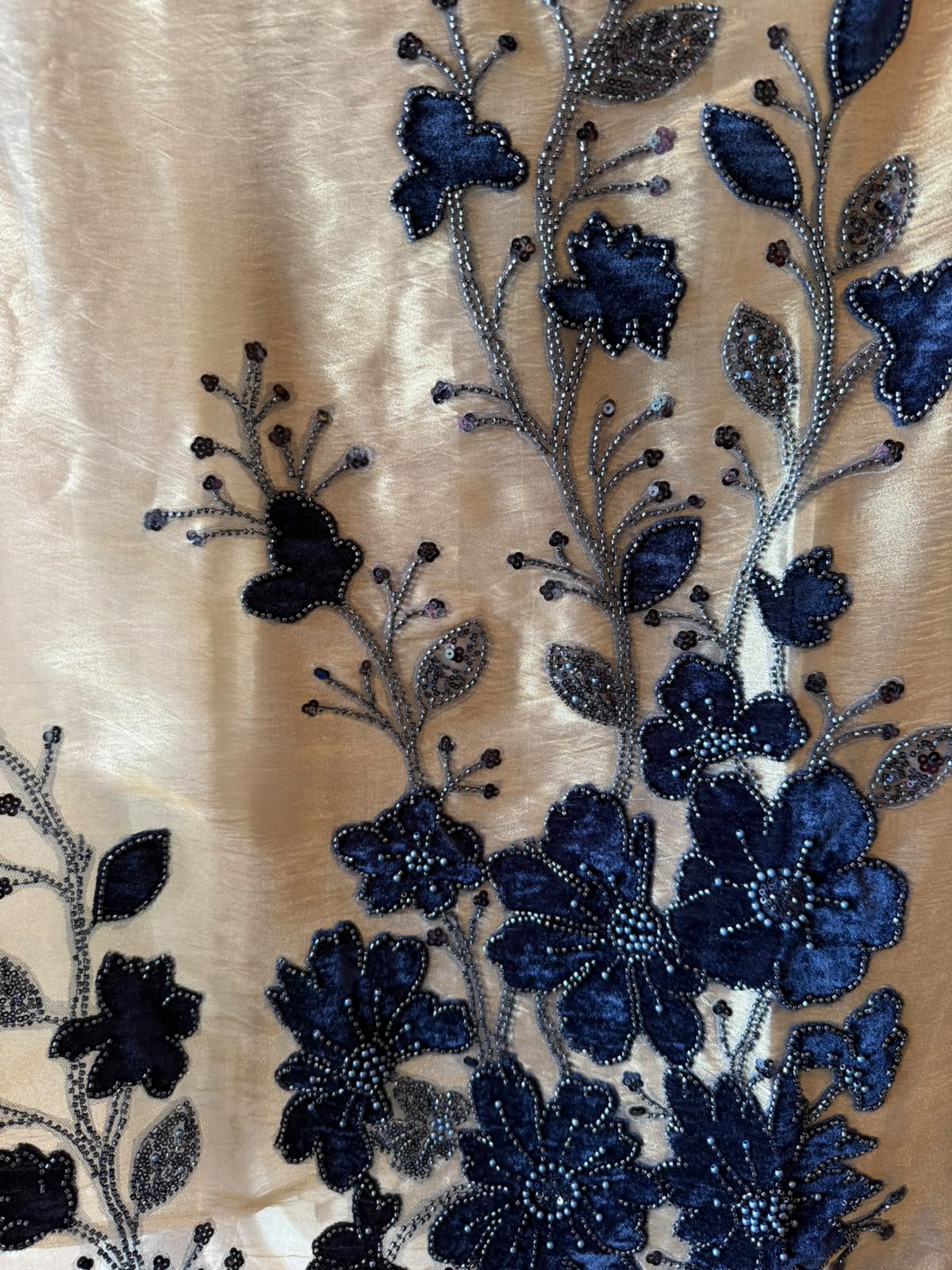 Luxurious velvet floral appliqué unstitched suit